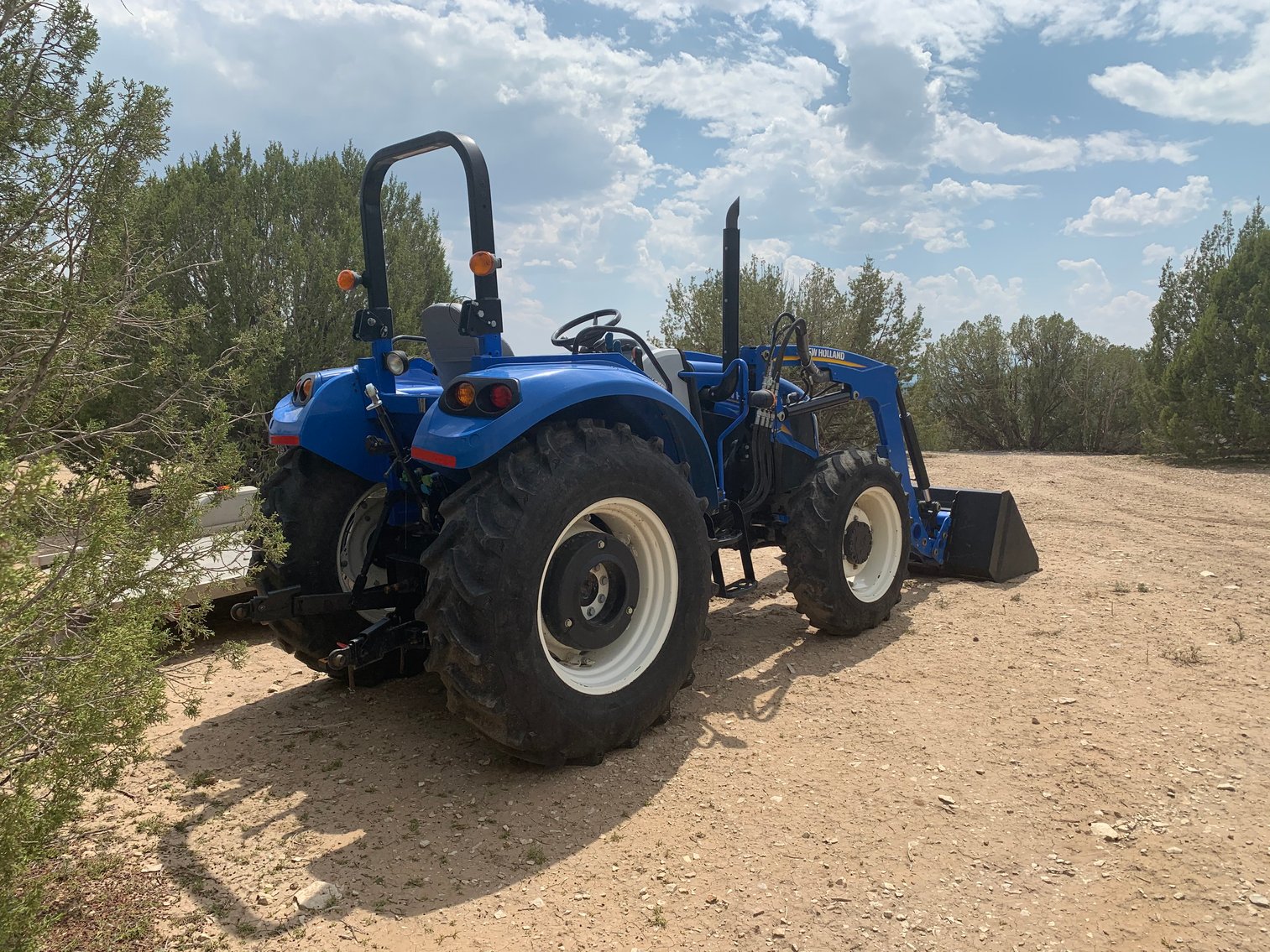 Image for 2014 NEW HOLLAND T4.75 TRACTOR