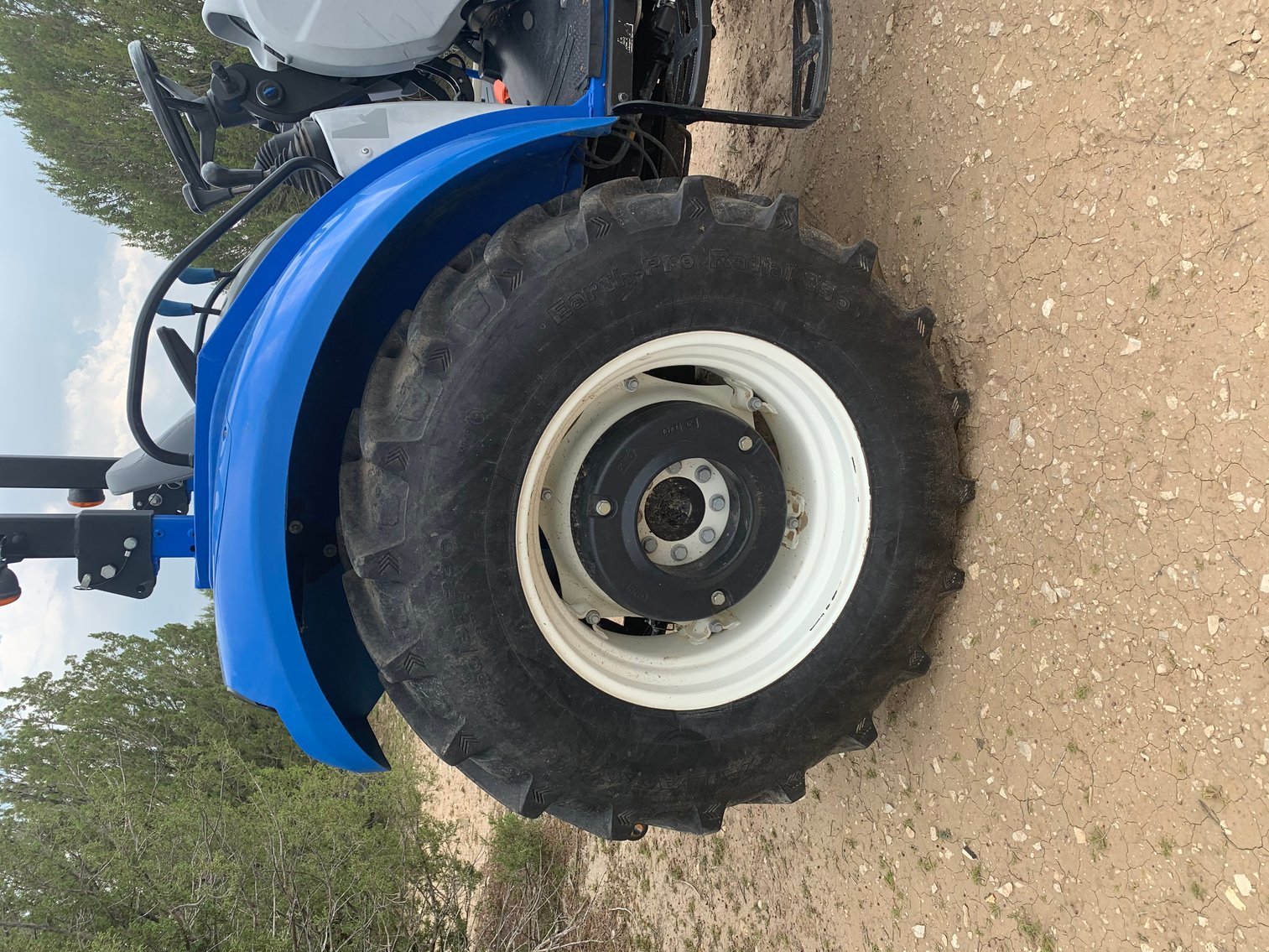 Image for 2014 NEW HOLLAND T4.75 TRACTOR