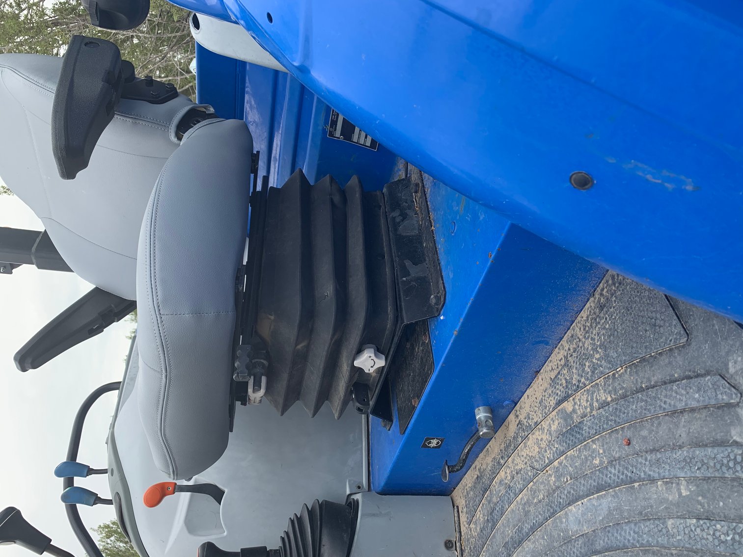 Image for 2014 NEW HOLLAND T4.75 TRACTOR