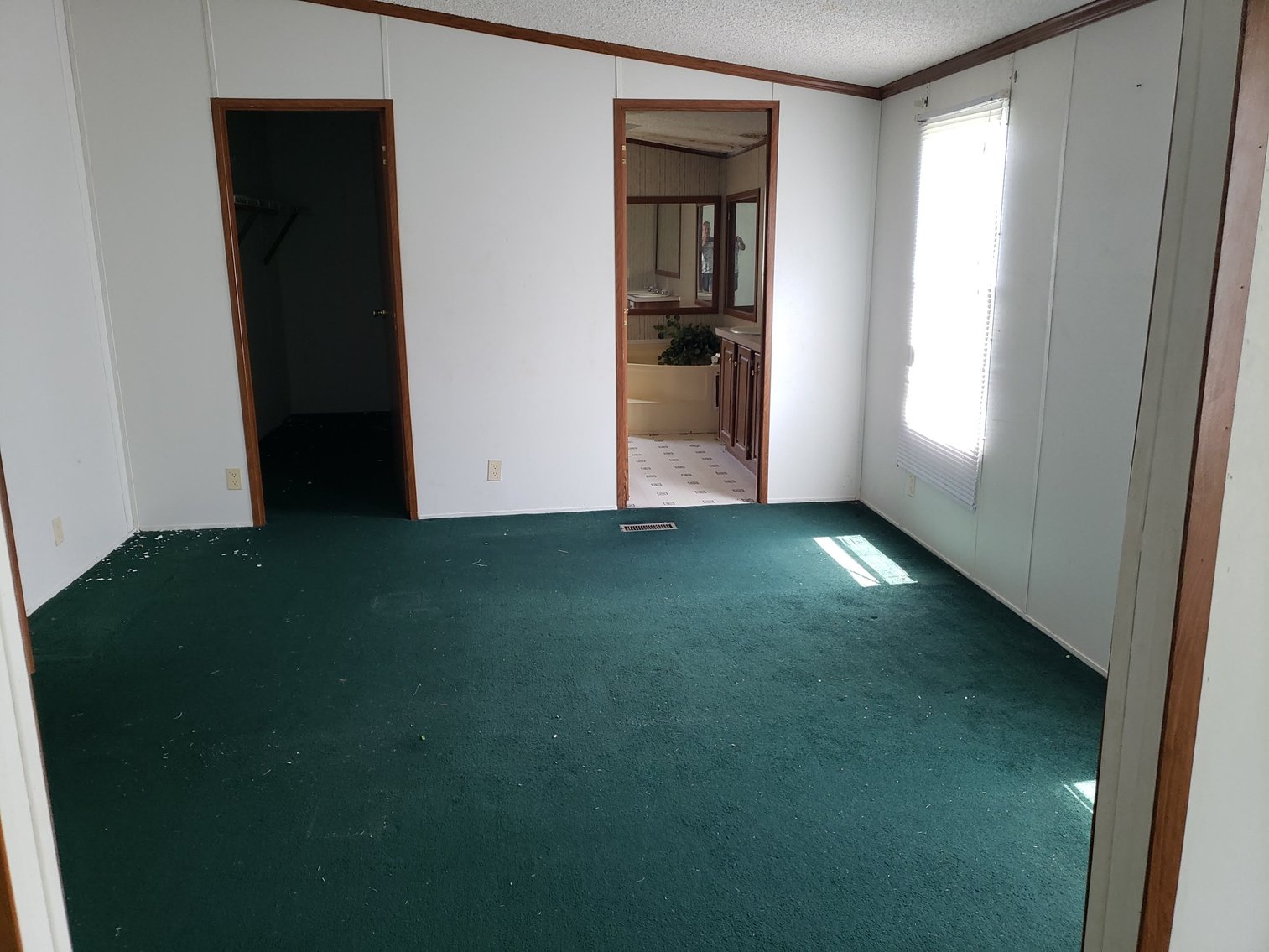 Image for Silverstreet, SC: 2,128± SF Mobile Home with 4BR/ 2BA on 2± Acres at 62 Moses G. Lane, Silverstreet, SC 29145 (Newberry County)