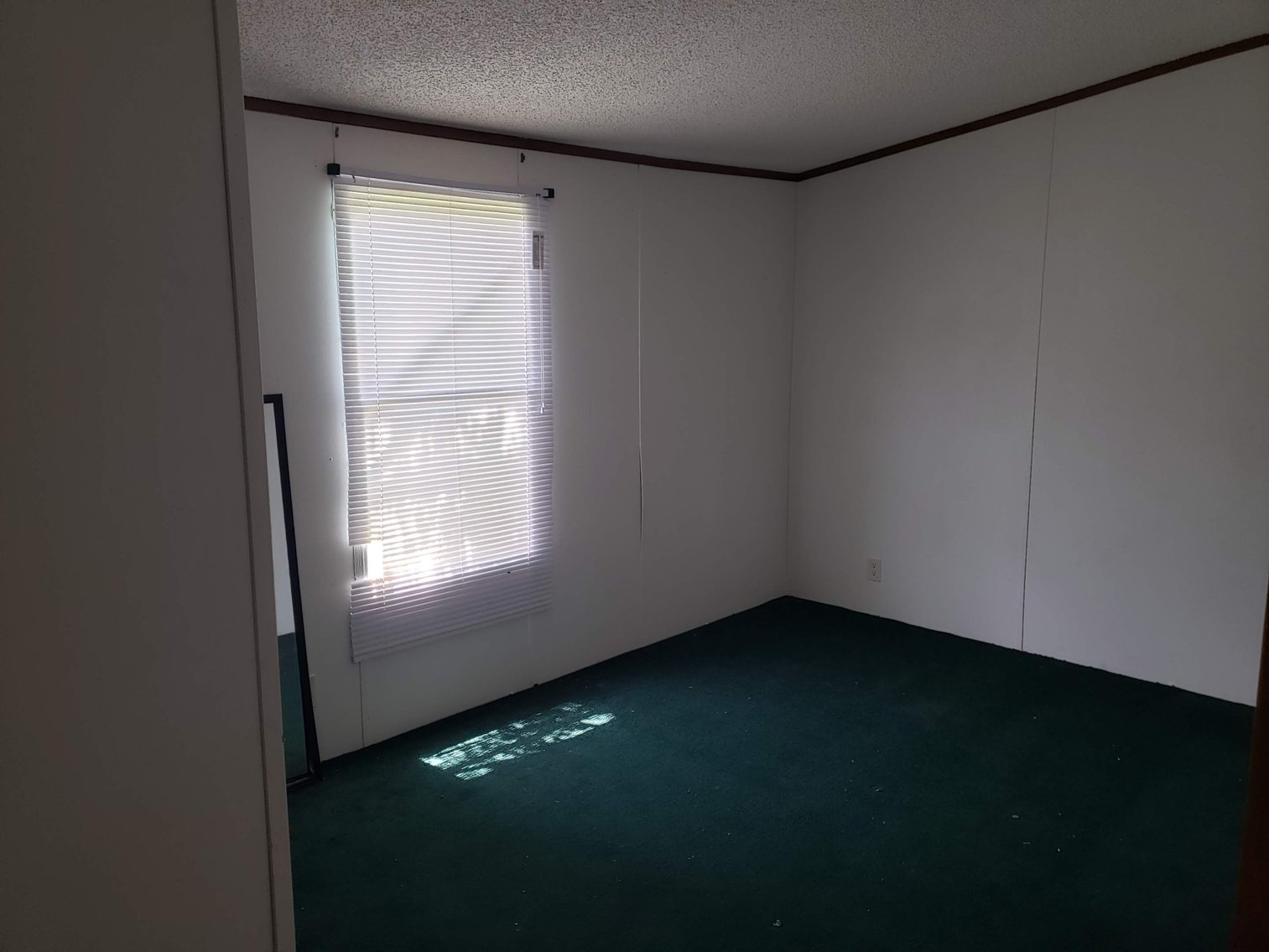 Image for Silverstreet, SC: 2,128± SF Mobile Home with 4BR/ 2BA on 2± Acres at 62 Moses G. Lane, Silverstreet, SC 29145 (Newberry County)