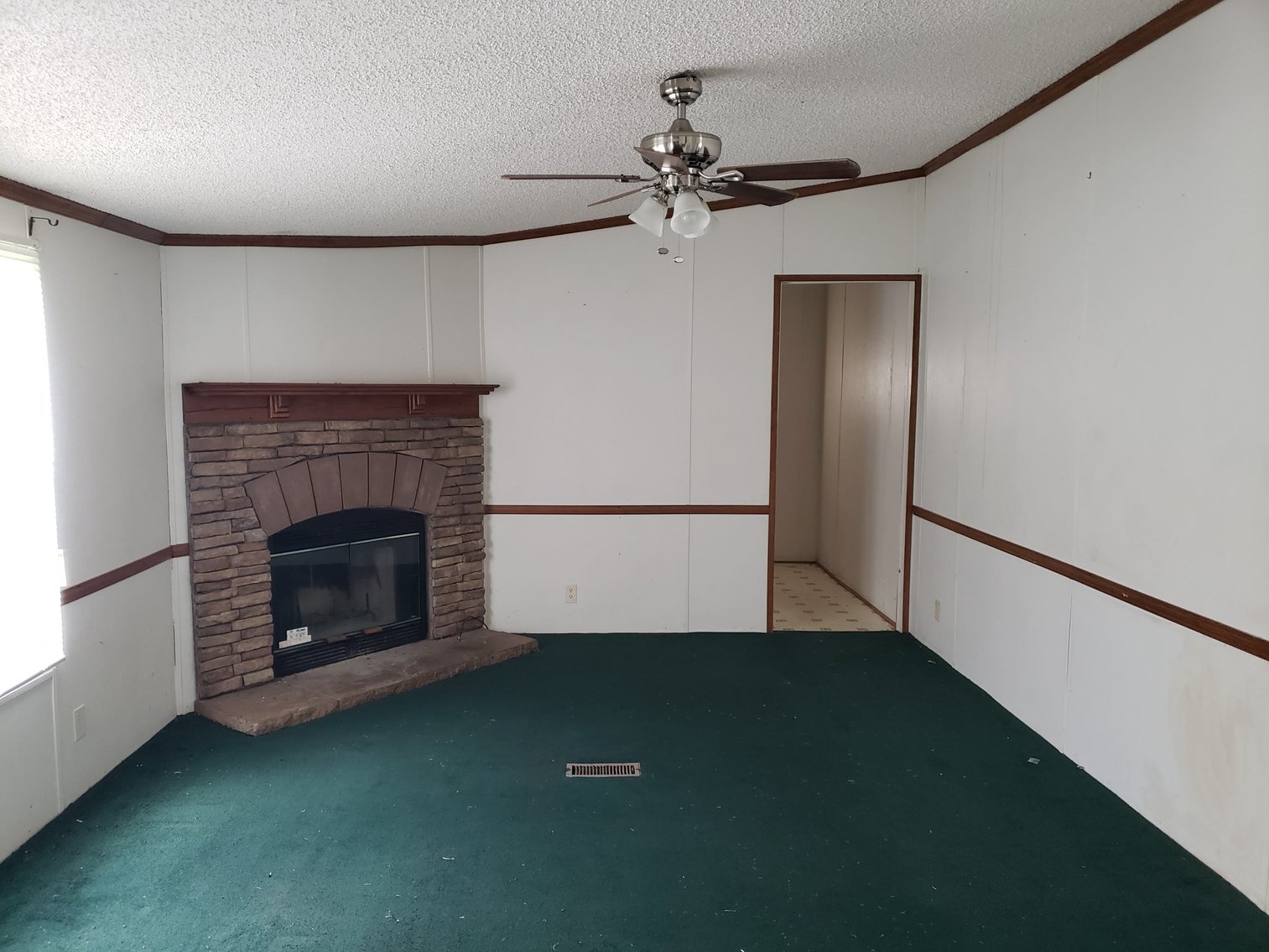 Image for Silverstreet, SC: 2,128± SF Mobile Home with 4BR/ 2BA on 2± Acres at 62 Moses G. Lane, Silverstreet, SC 29145 (Newberry County)