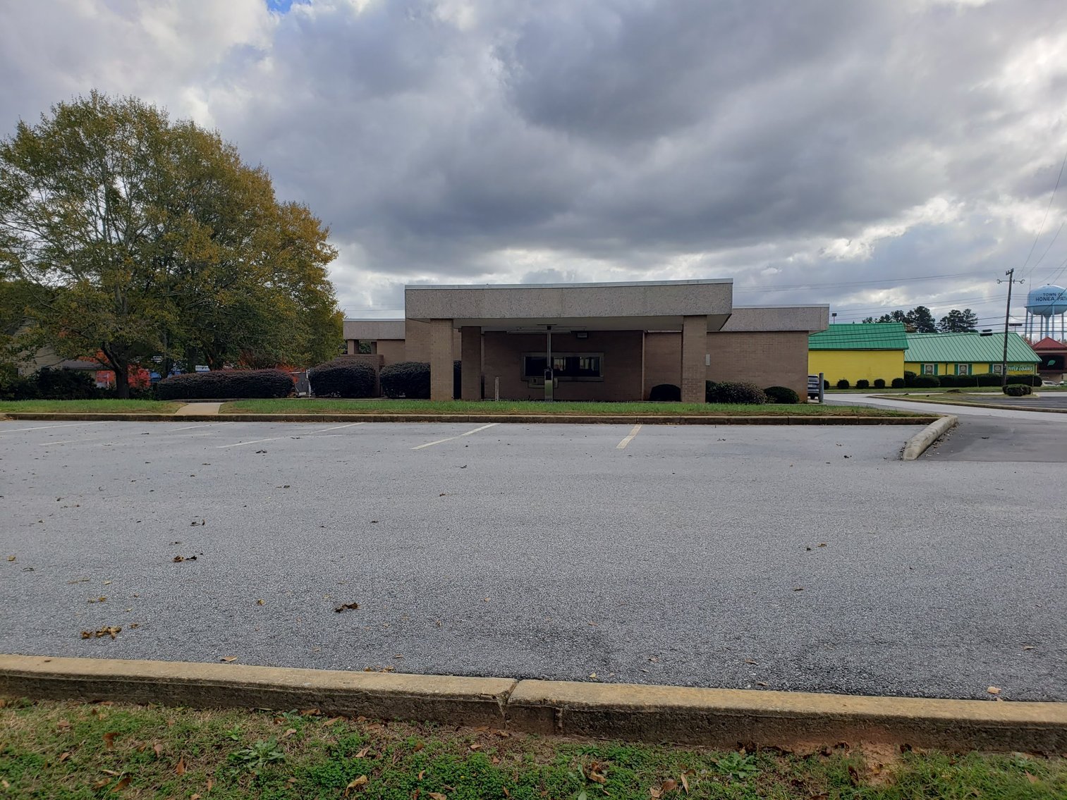 Image for Property #107: Honea Path, SC: 2,301±SF Former Bank Branch on 1.18± Acres at 509 E. Greer St., Honea Path, SC 29654 (Anderson County)