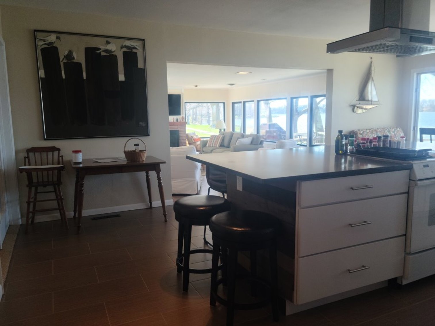 Image for Gorgeous Lake Property!