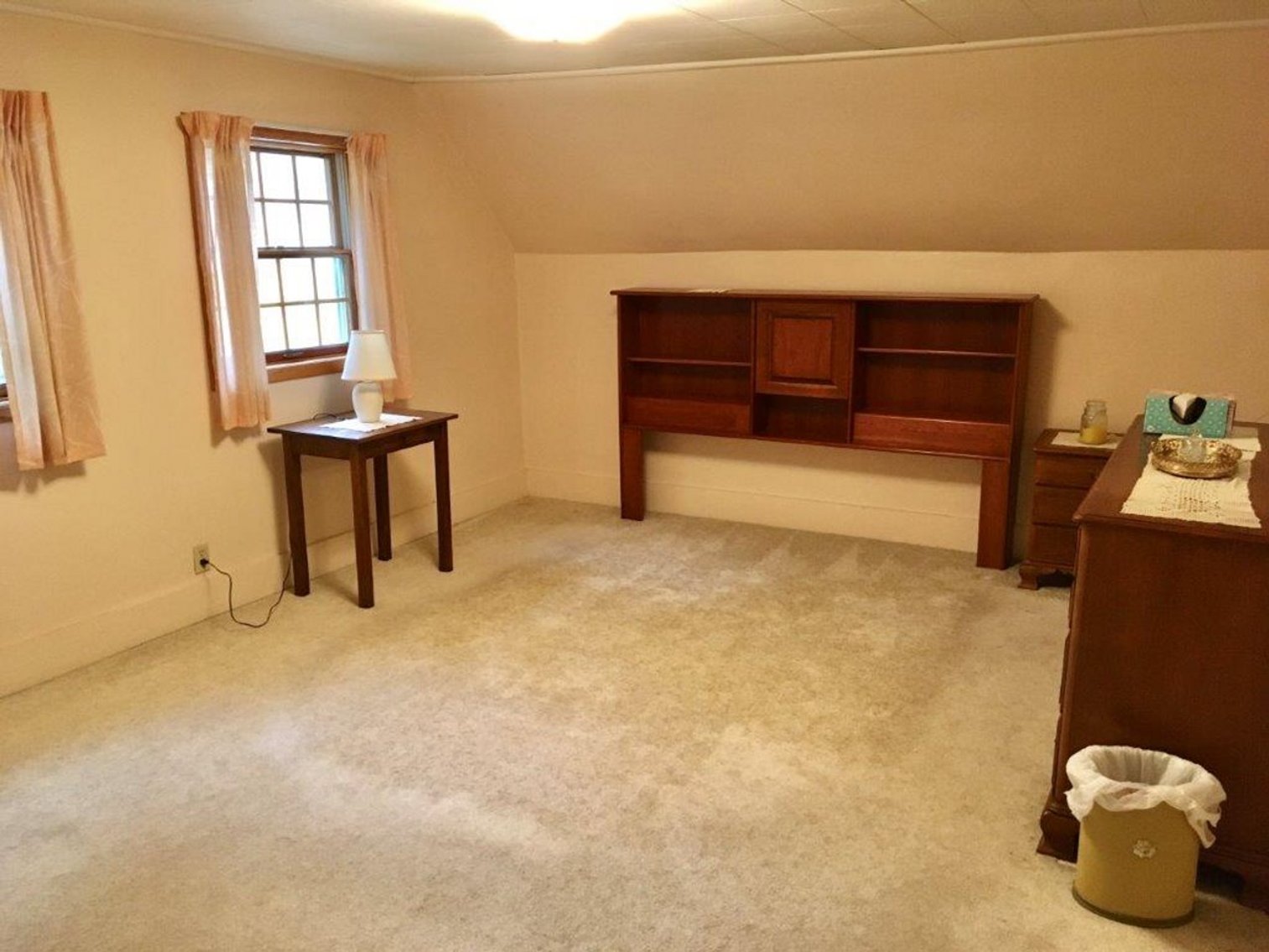 Image for 110 S. Franklin Newell Iowa