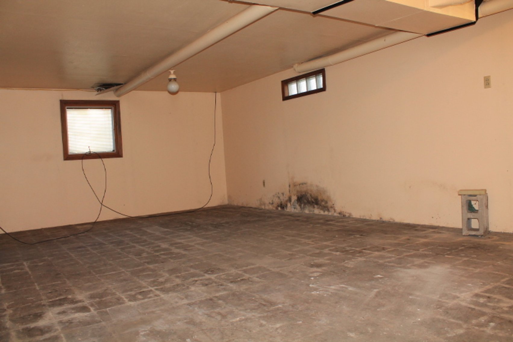 Image for SAC CITY, IOWA HOME