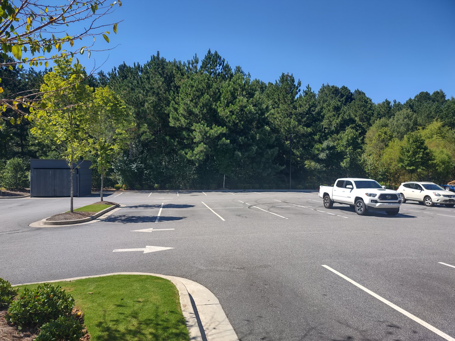 Image for Woodstock, GA: 1.13± Acre Commercial Tract at Parkway 575, Woodstock GA 30188 (Cherokee County)