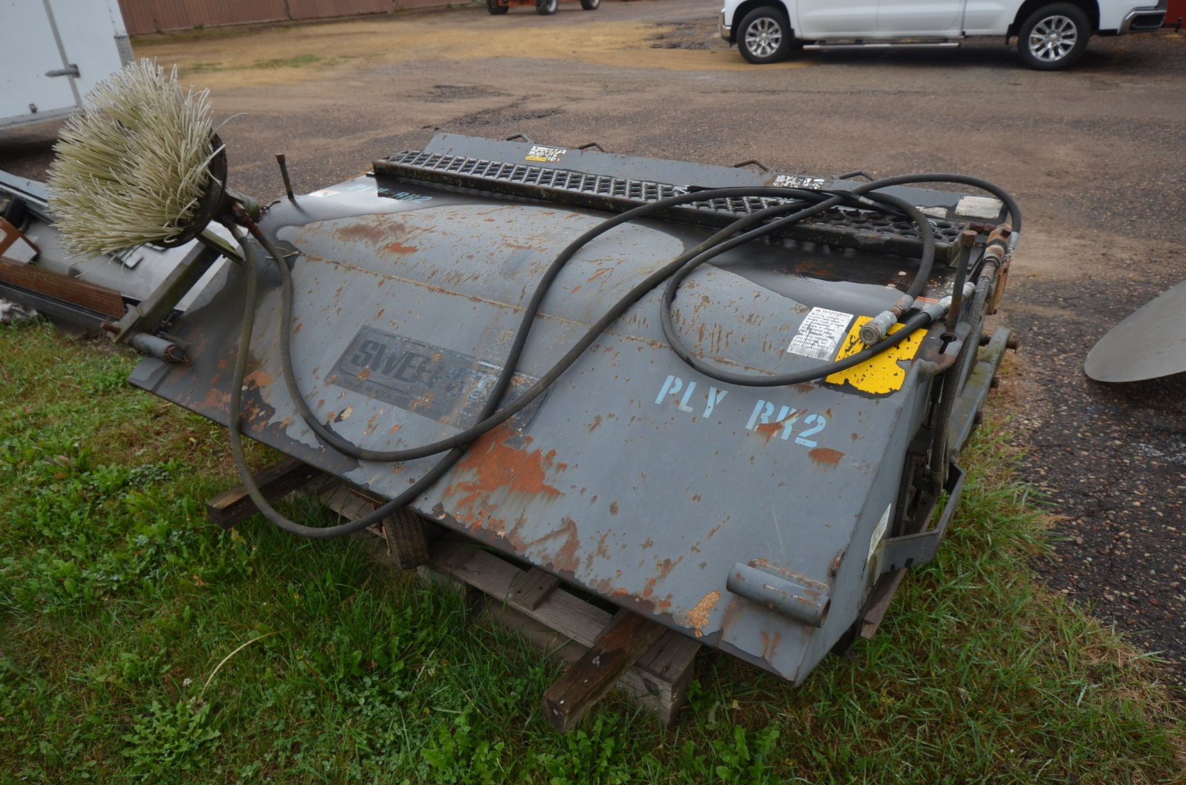 Image for FORDSON TRACTORS, COMMERICIAL LIGHTING, AUTO PARTS, FISHING TACKLE AND FURNITURE