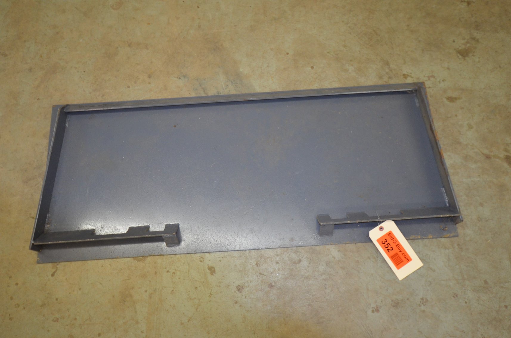 Image for 2000 FORD F350, ENCLOSED TRAILER, 100+ MORGAN  SILVER DOLLARS, 18 STEAMER TRUNKS, TOOLS & MORE!