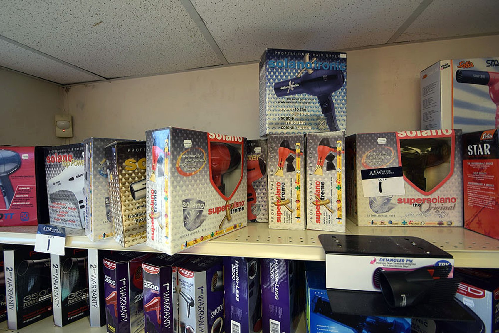 Image for Beauty Supply Distributor Retail Store & Warehouse Inventory