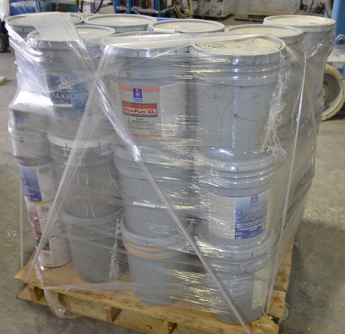 Image for 2000 FORD F350, ENCLOSED TRAILER, 100+ MORGAN  SILVER DOLLARS, 18 STEAMER TRUNKS, TOOLS & MORE!