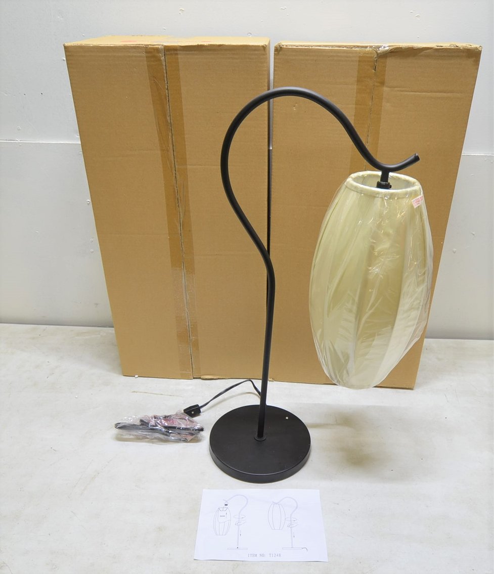 Image for 2004 FORD F150, EMBROIDERY MACHINE, GUNS, COINS, LAMPS, COLLECTIBLES, AND MORE!