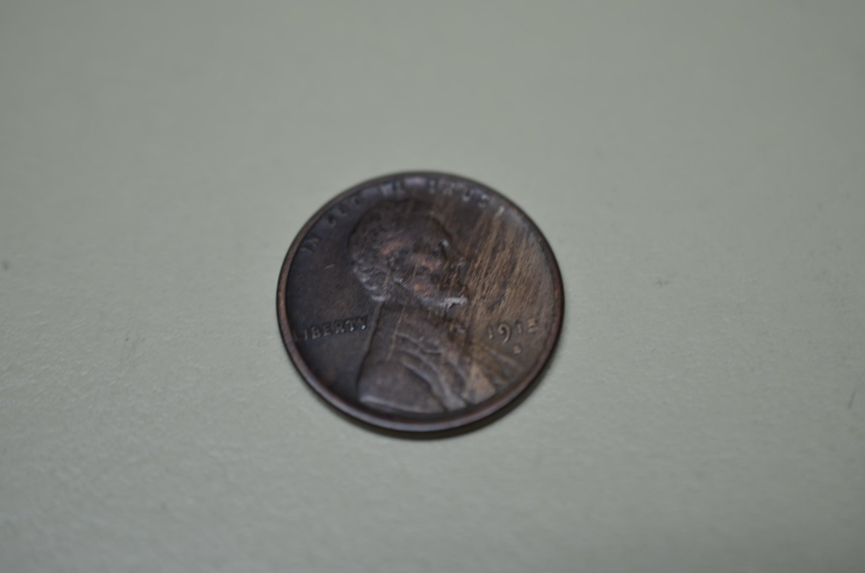 Image for 2004 FORD F150, EMBROIDERY MACHINE, GUNS, COINS, LAMPS, COLLECTIBLES, AND MORE!