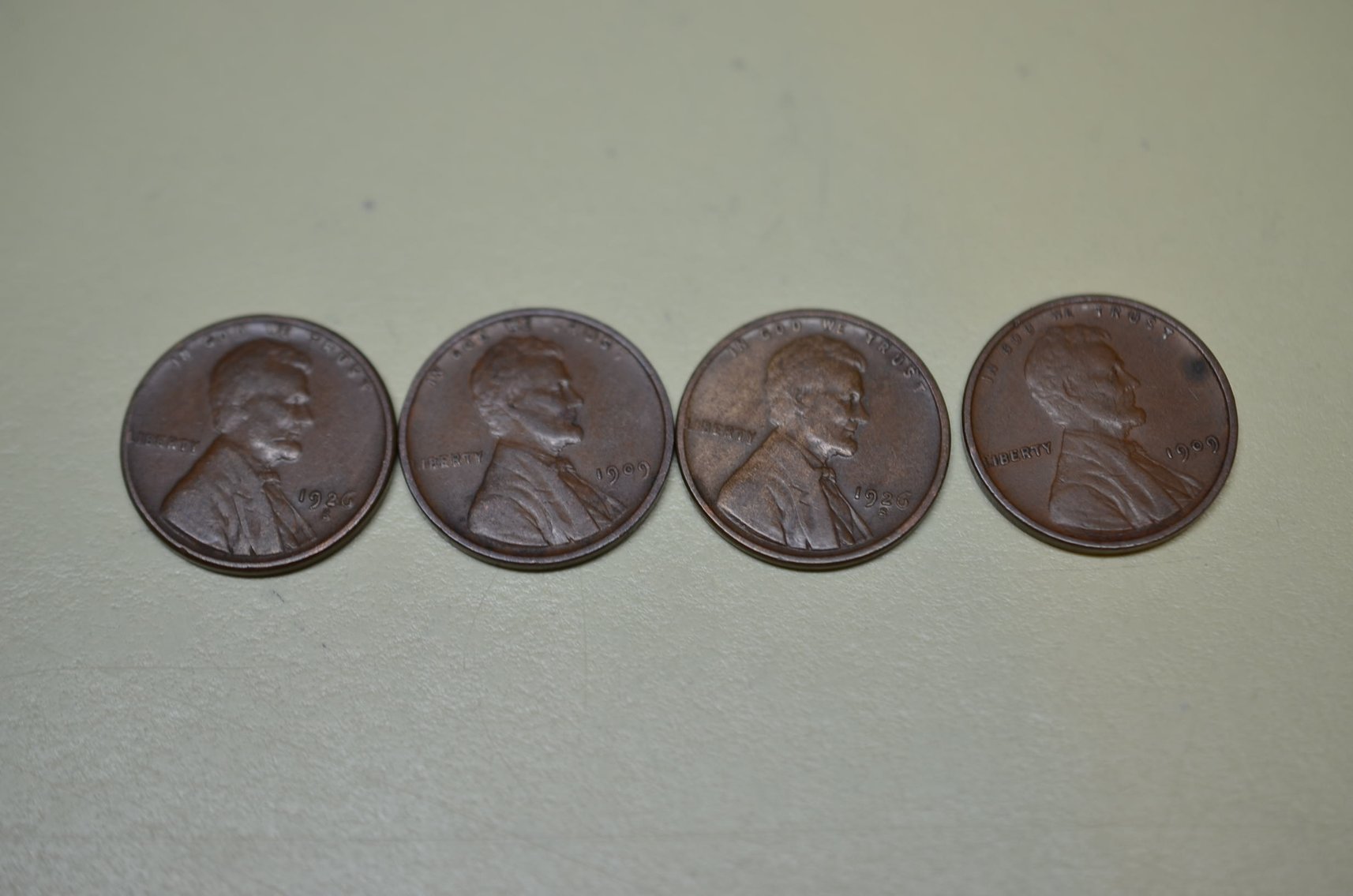 Image for 2004 FORD F150, EMBROIDERY MACHINE, GUNS, COINS, LAMPS, COLLECTIBLES, AND MORE!