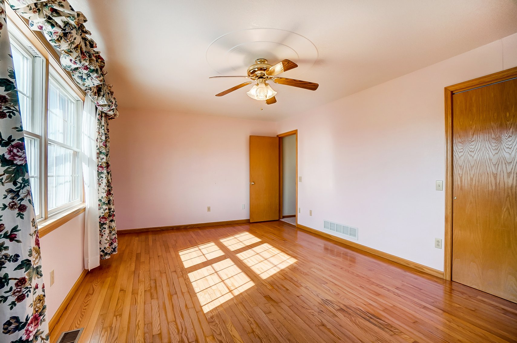 Image for 6862 Devils Hole Rd Pemberville, OH