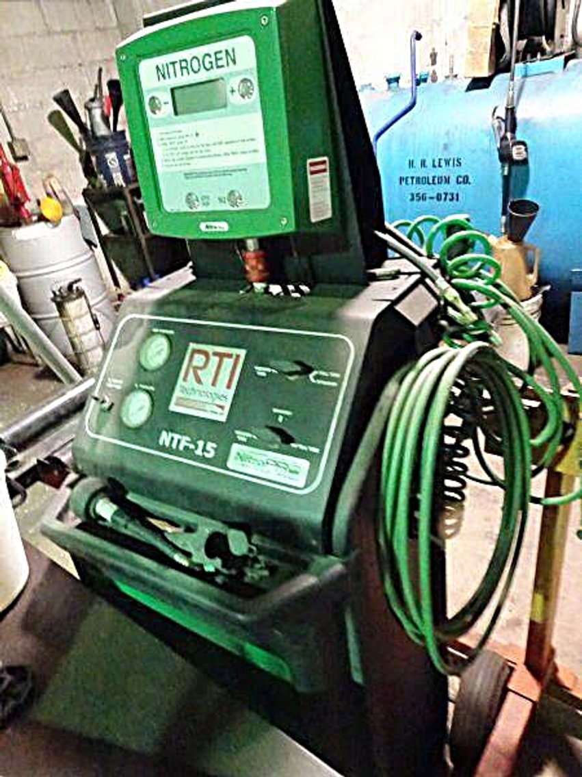 Image for Jacksonville, FL: Complete Liquidation of Assets of Little Bird Garage