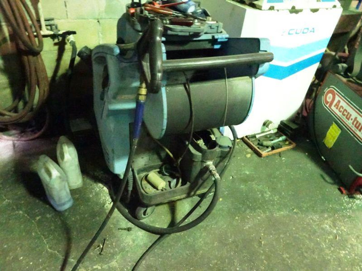 Image for Jacksonville, FL: Complete Liquidation of Assets of Little Bird Garage