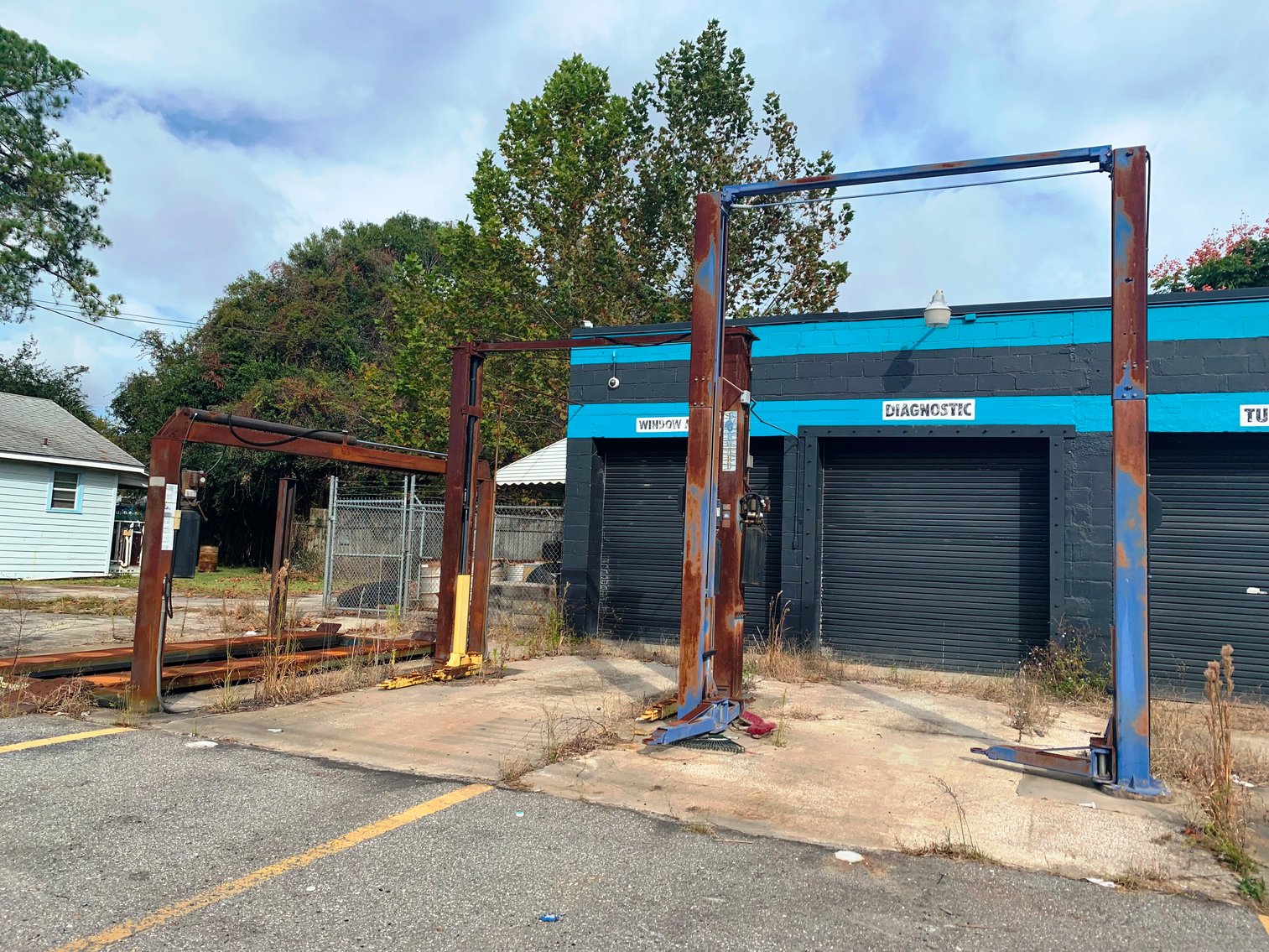 Image for Jacksonville, FL: Complete Liquidation of Assets of Little Bird Garage