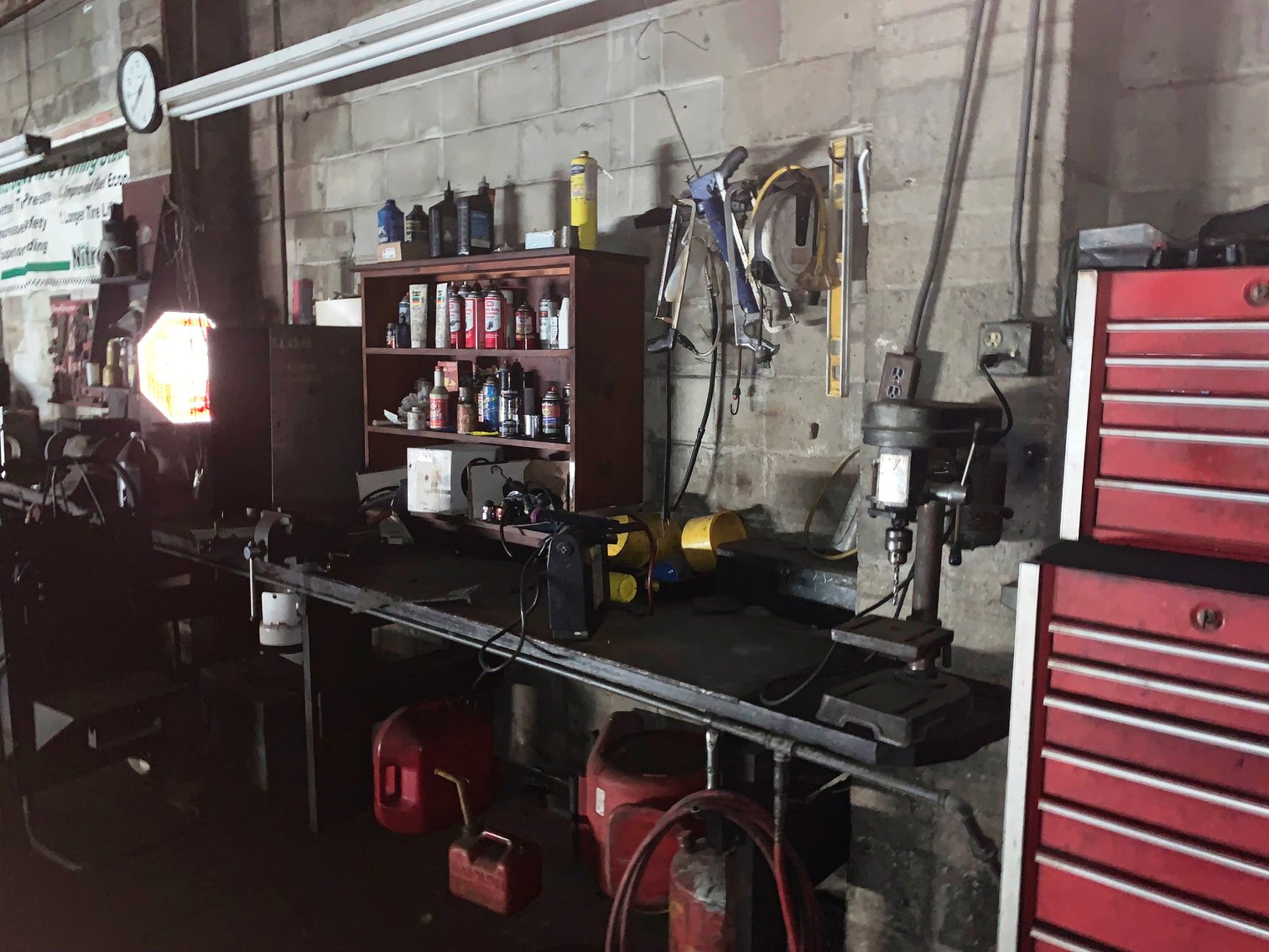 Image for Jacksonville, FL: Complete Liquidation of Assets of Little Bird Garage