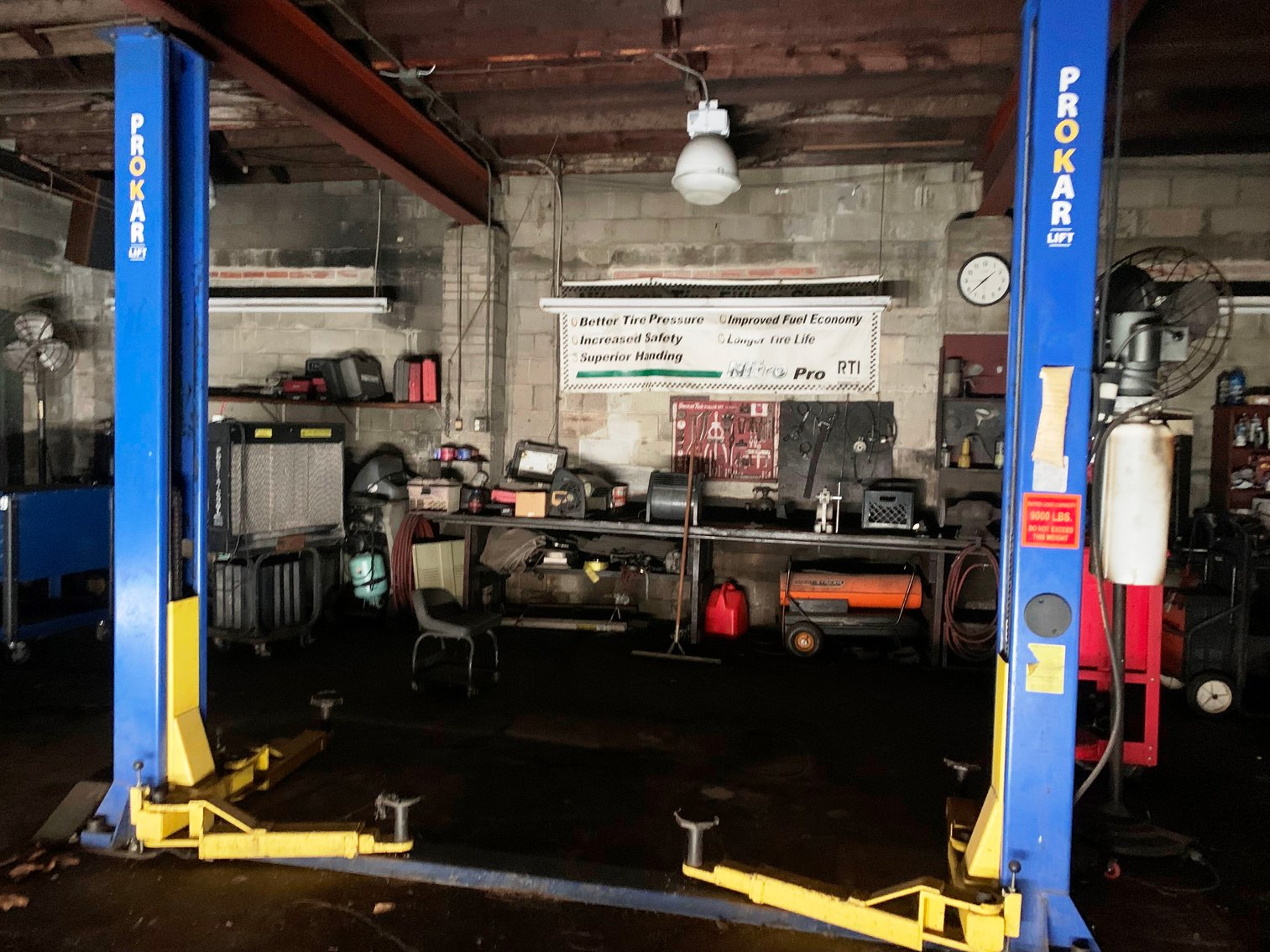 Image for Jacksonville, FL: Complete Liquidation of Assets of Little Bird Garage