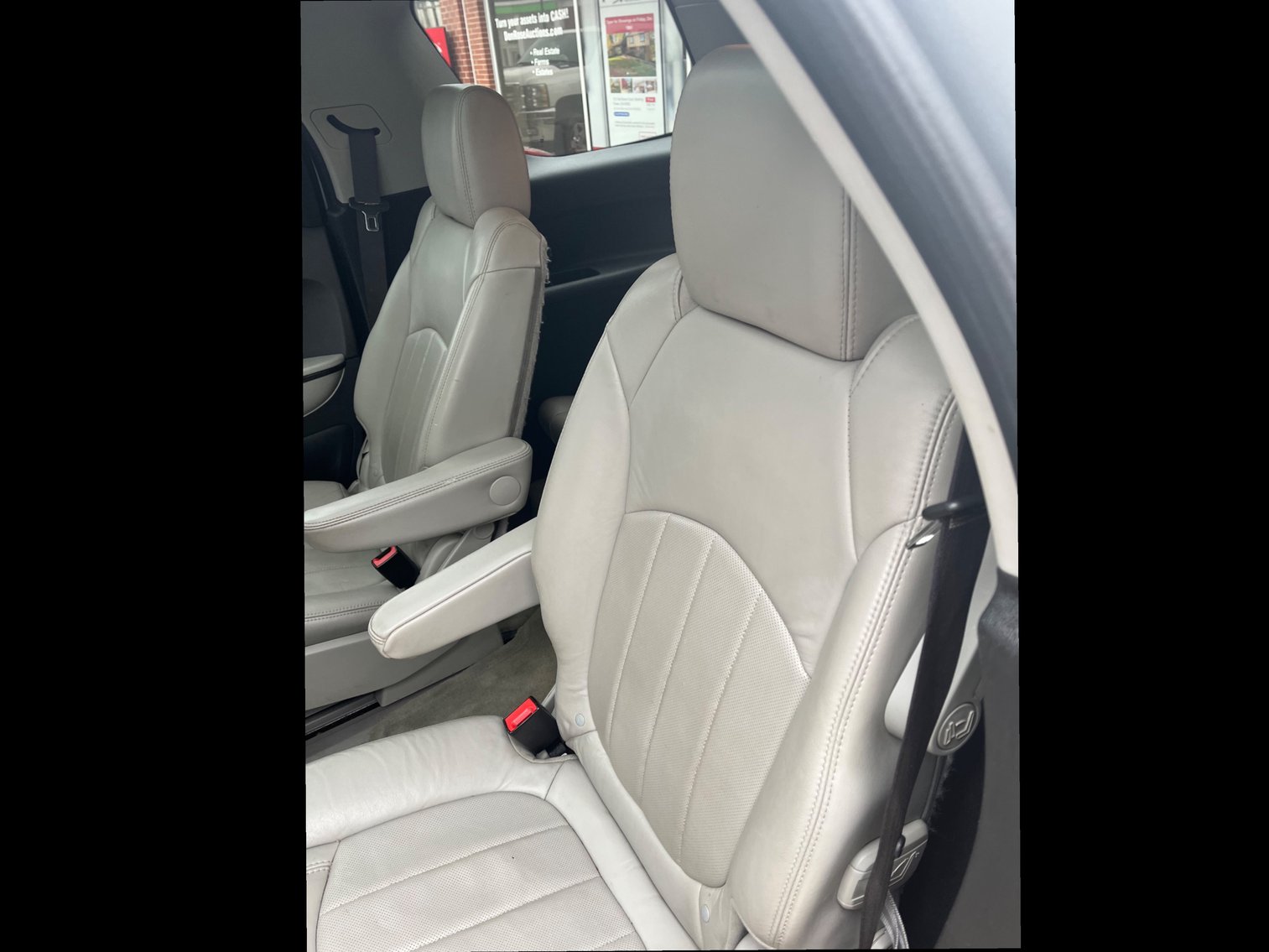 Image for 2012 GMC Acadia Denali AWD