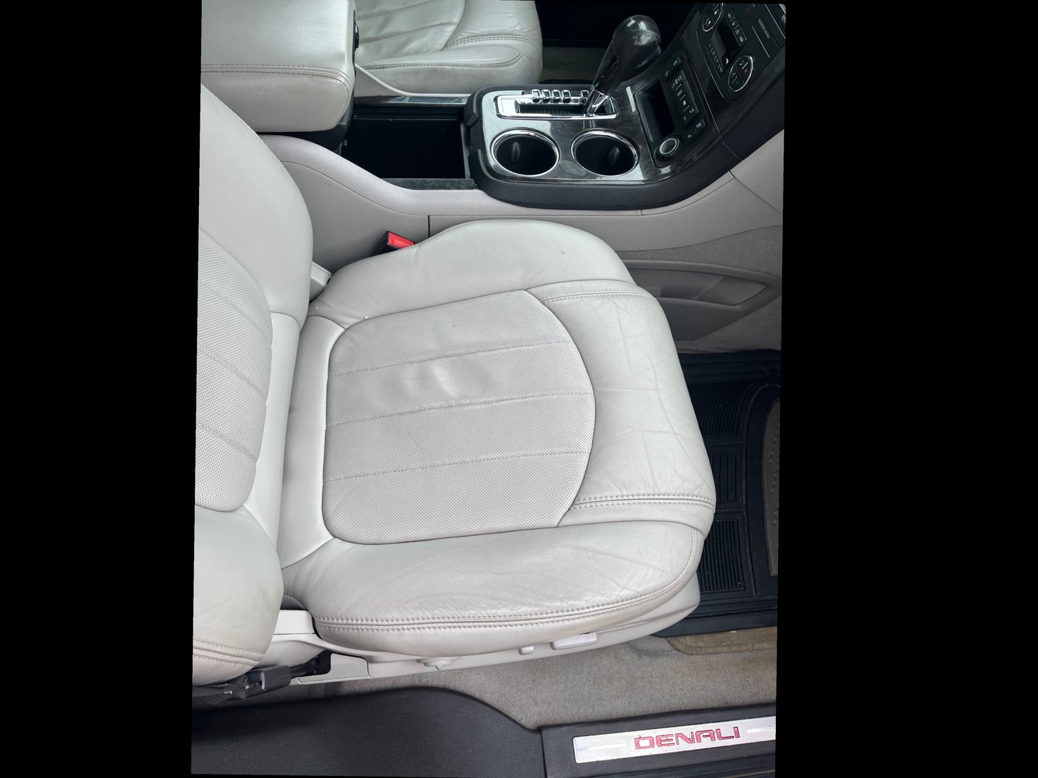 Image for 2012 GMC Acadia Denali AWD