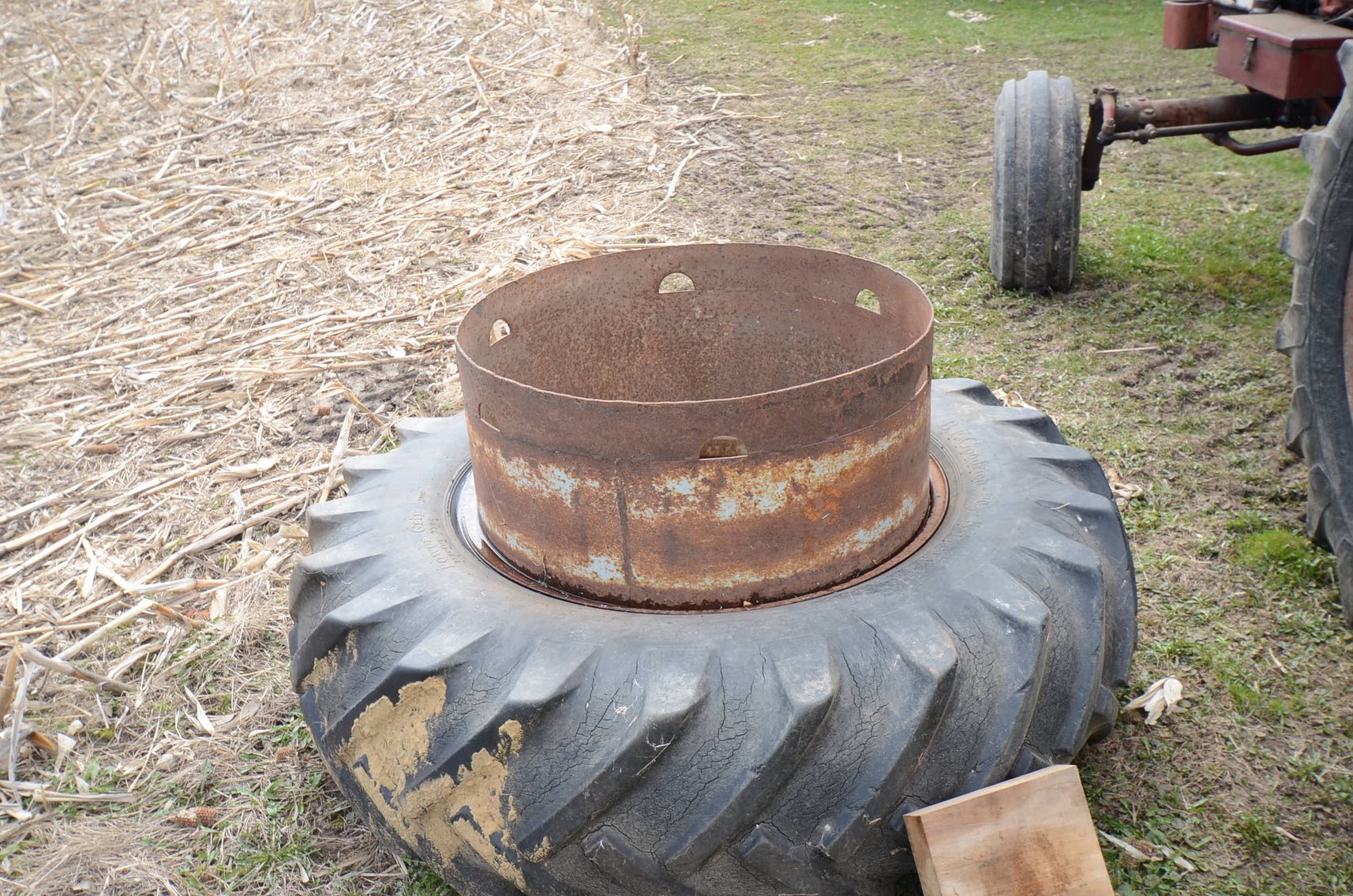 Image for FARM EQUIPMENT, TRACTORS, LAWN&GARDEN, AND HOUSEHOLD ITEMS