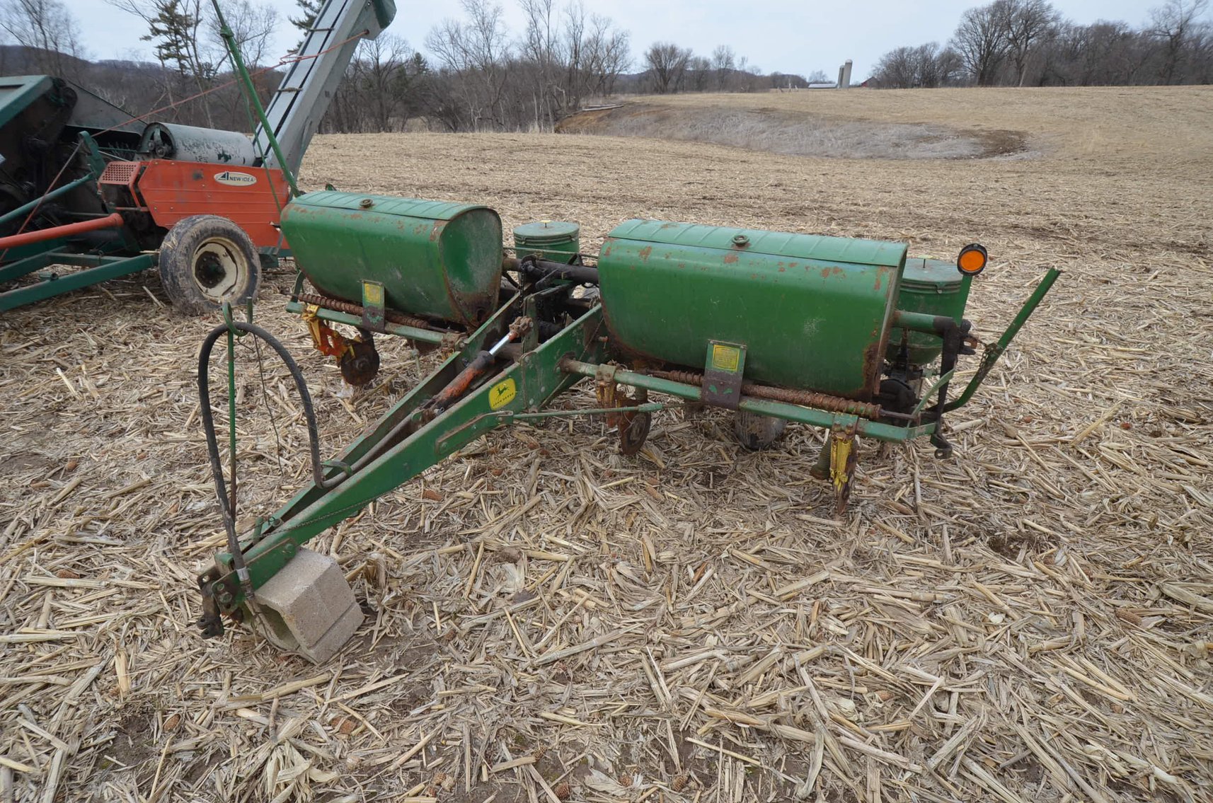 Image for AC TRACTORS, VINTAGE FARM EQUIPMENT, TOOLS, COLLECTIBLES & MORE!