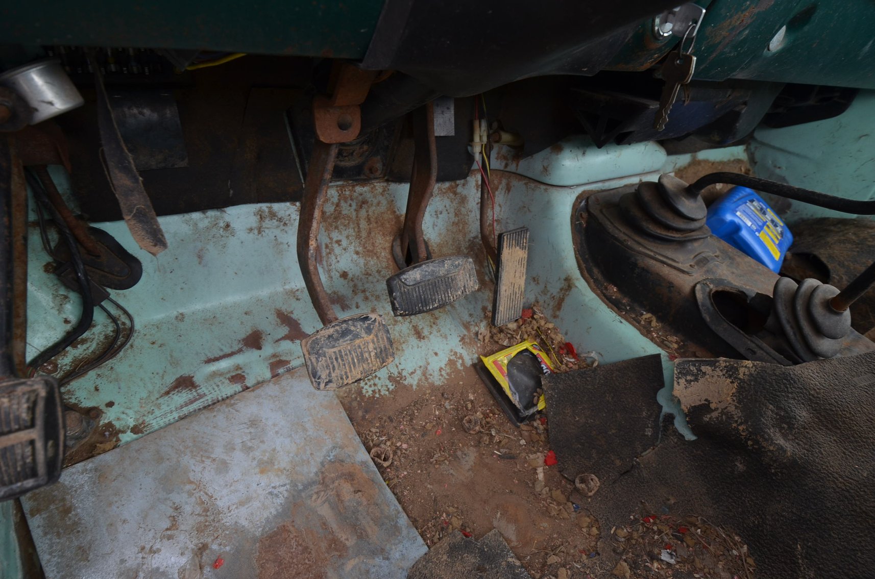 Image for AC TRACTORS, VINTAGE FARM EQUIPMENT, TOOLS, COLLECTIBLES & MORE!