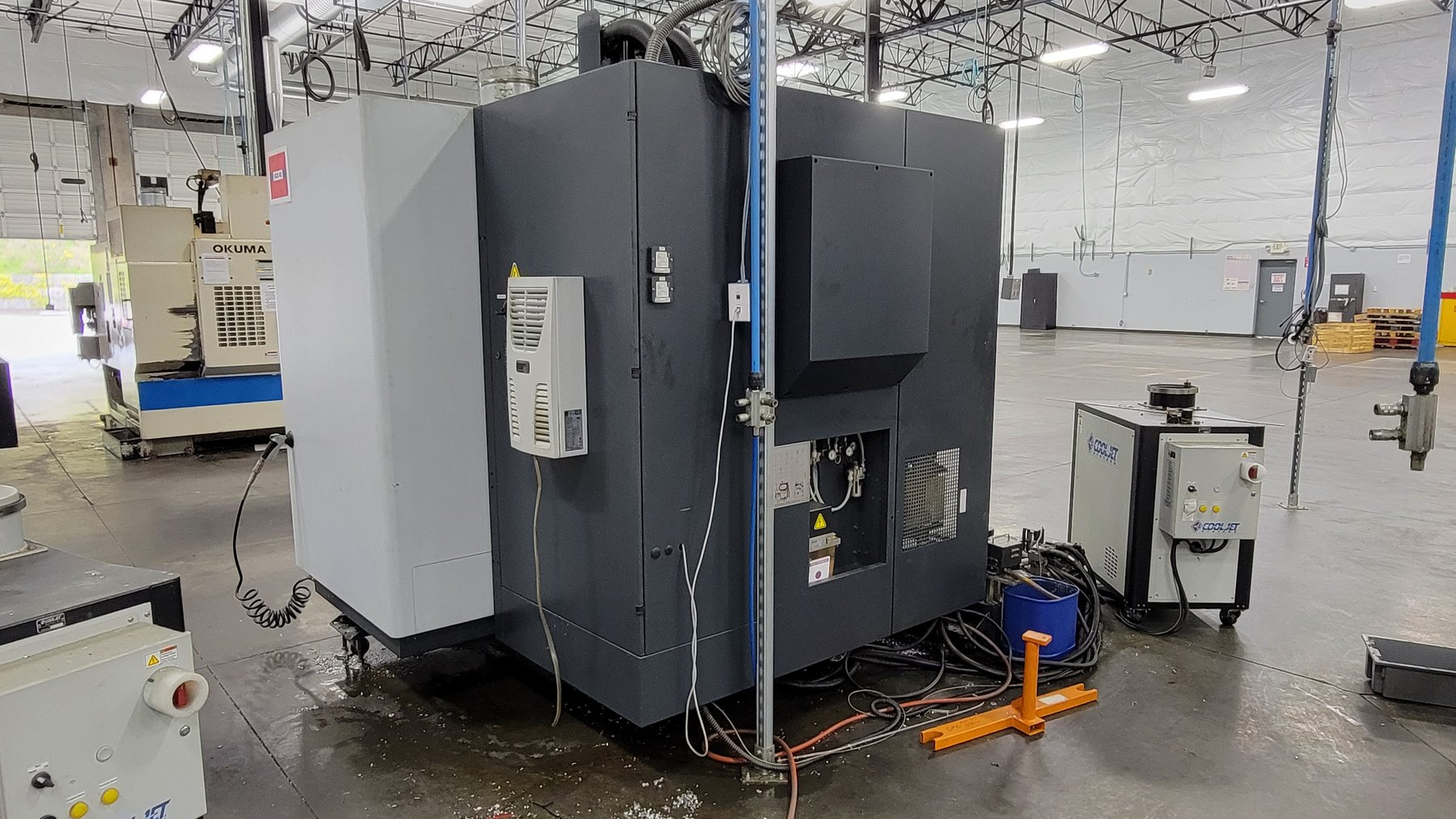 Image for Everett, WA: Short Notice Sale of 5 CNC Vertical Machining Centers