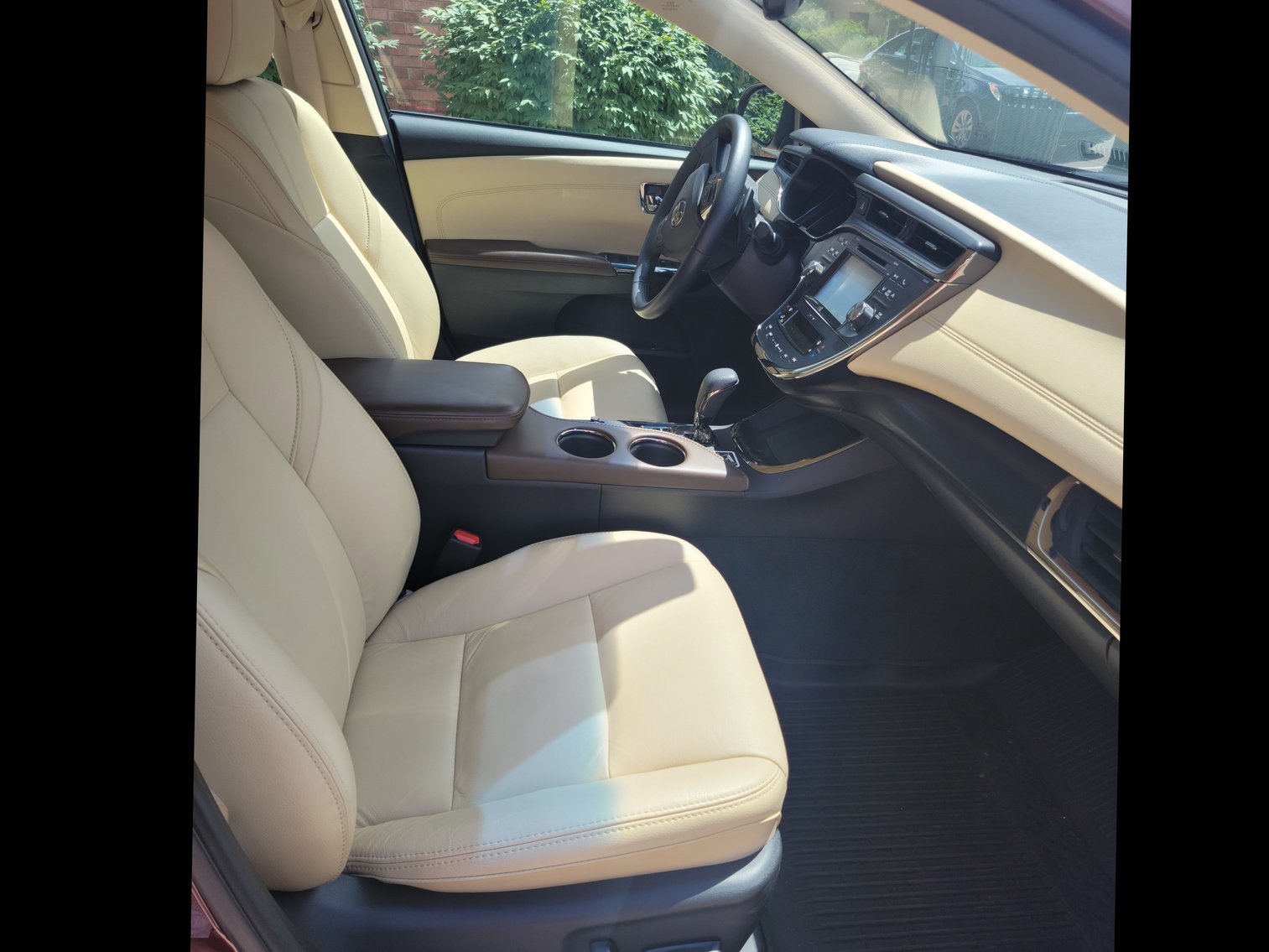 Image for 2017 Toyota Avalon