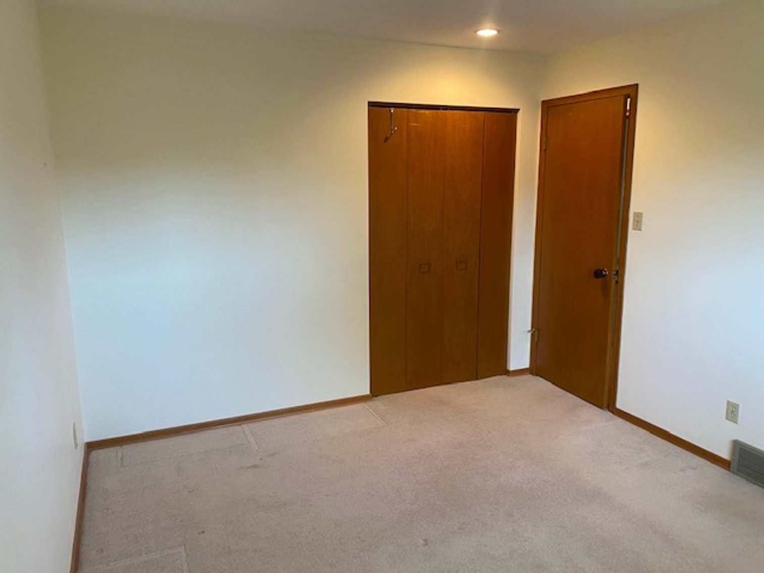 Image for Kitchener Bungalow Real Estate Auction