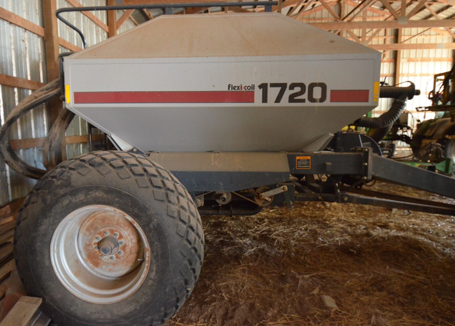 Image for JD 730 AIR SEEDER & FLEXI-COIL 1720 AIR CART