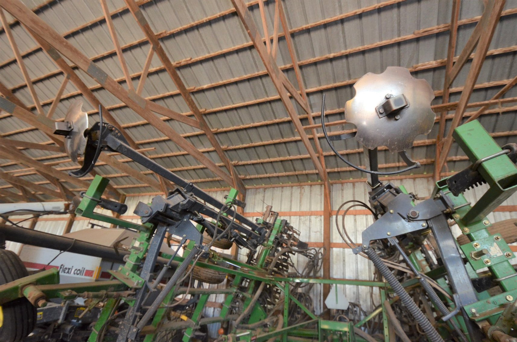 Image for JD 730 AIR SEEDER & FLEXI-COIL 1720 AIR CART