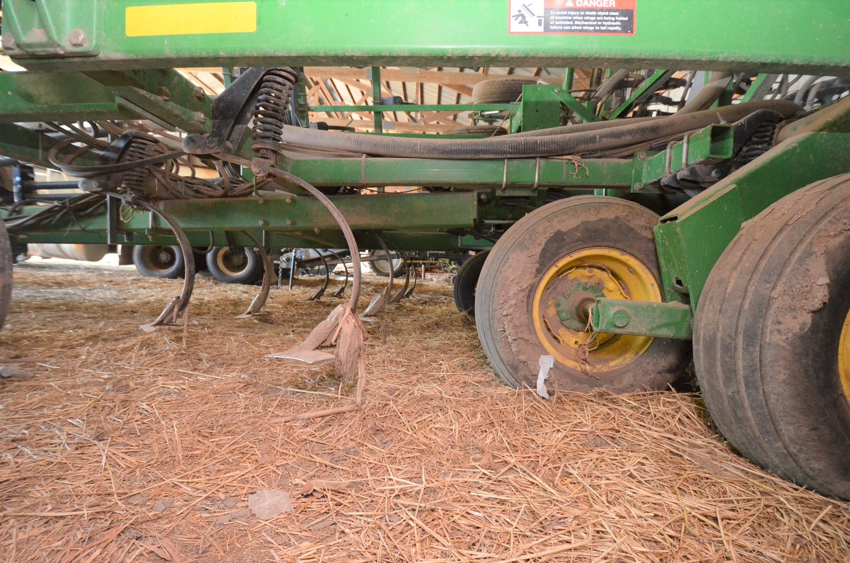 Image for JD 730 AIR SEEDER & FLEXI-COIL 1720 AIR CART