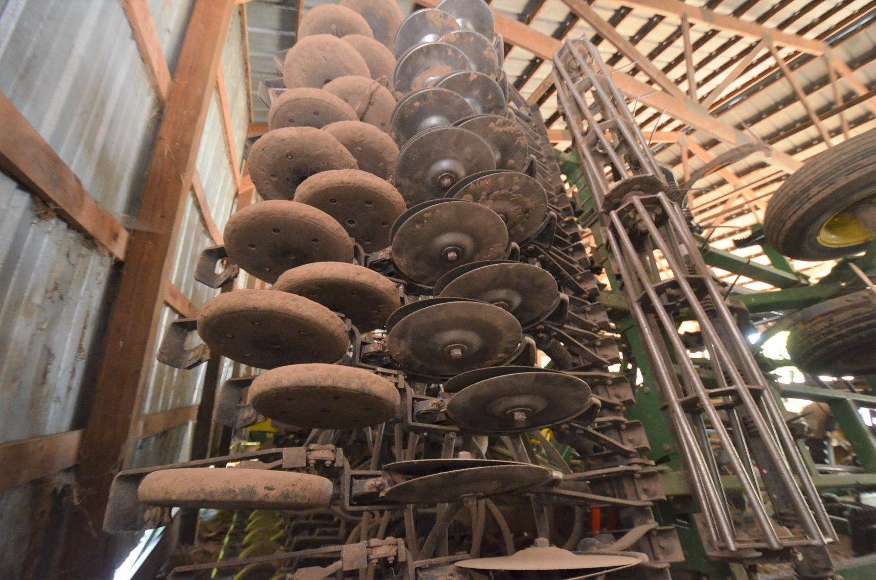 Image for JD 730 AIR SEEDER & FLEXI-COIL 1720 AIR CART