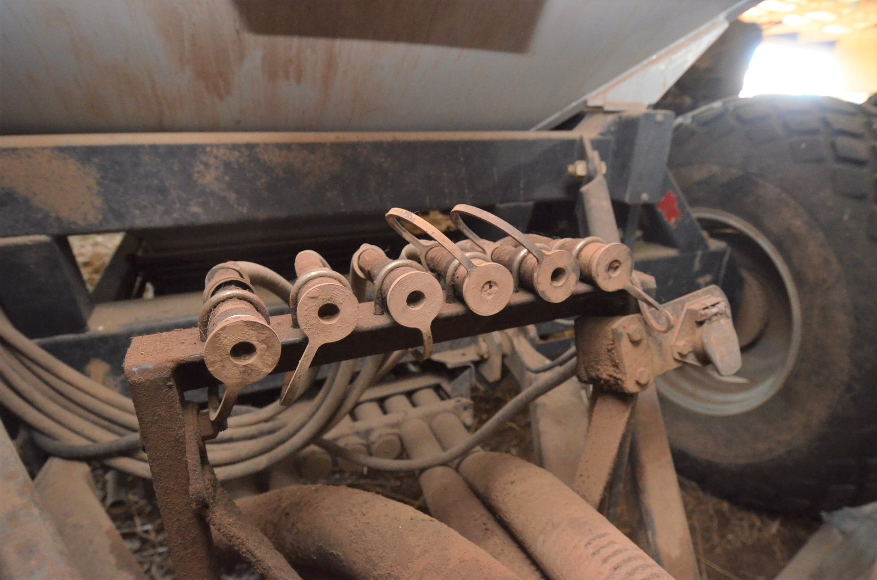 Image for JD 730 AIR SEEDER & FLEXI-COIL 1720 AIR CART