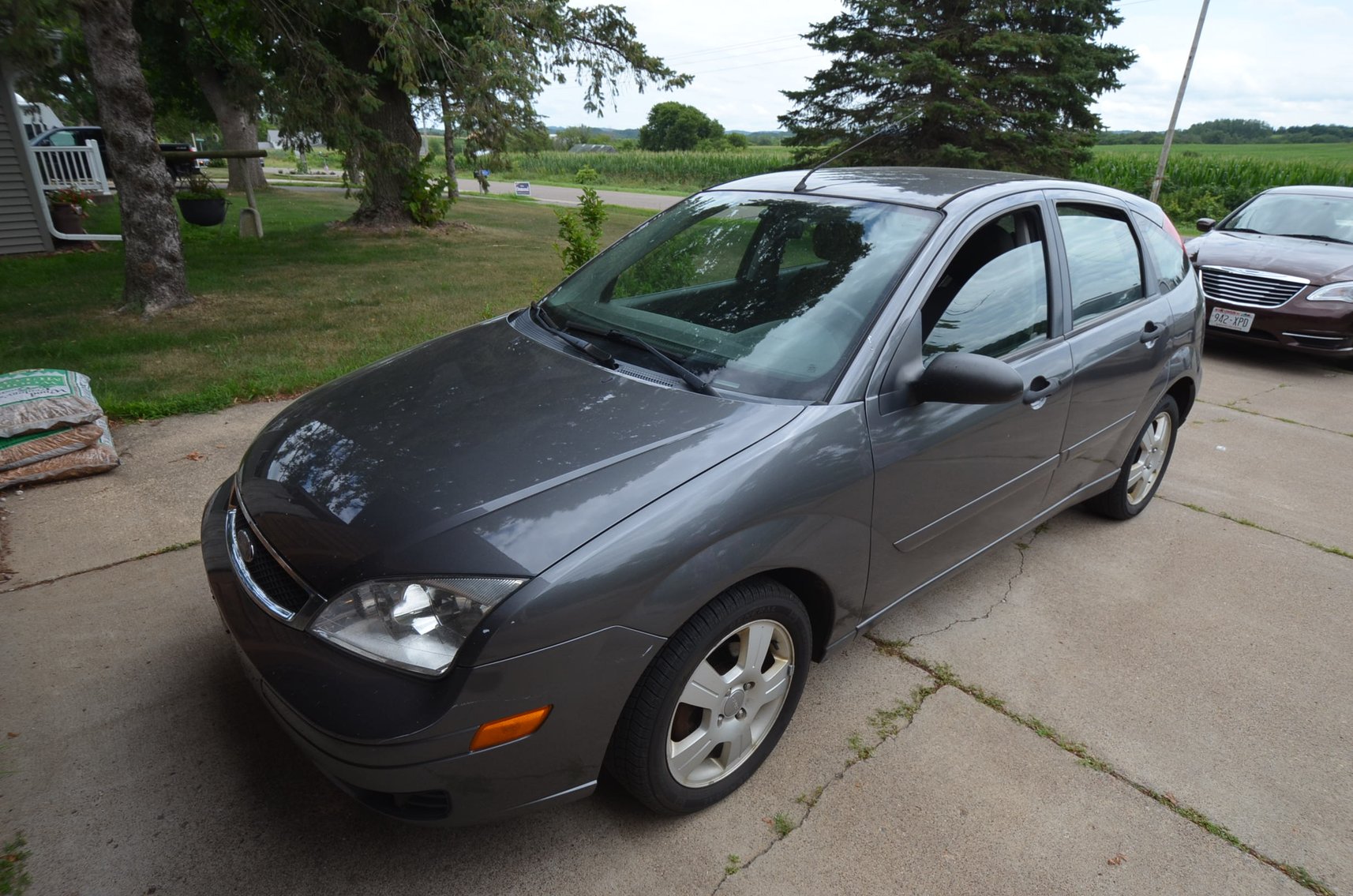 Image for 2007 FORD FOCUS, Z TURN MOWER, LAWN&GARDEN, FURNITURE, HOUSEHOLD, AND MORE - Mondovi, WI