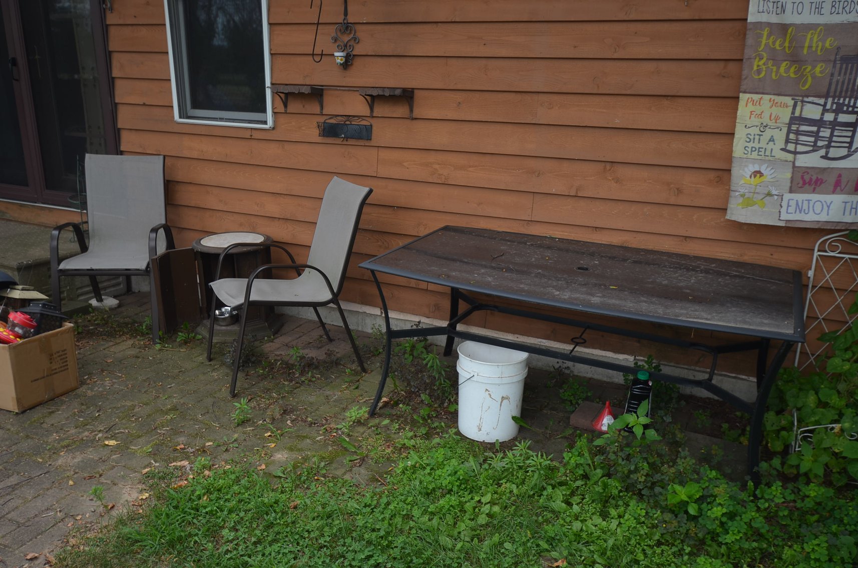 Image for 2007 FORD FOCUS, Z TURN MOWER, LAWN&GARDEN, FURNITURE, HOUSEHOLD, AND MORE - Mondovi, WI