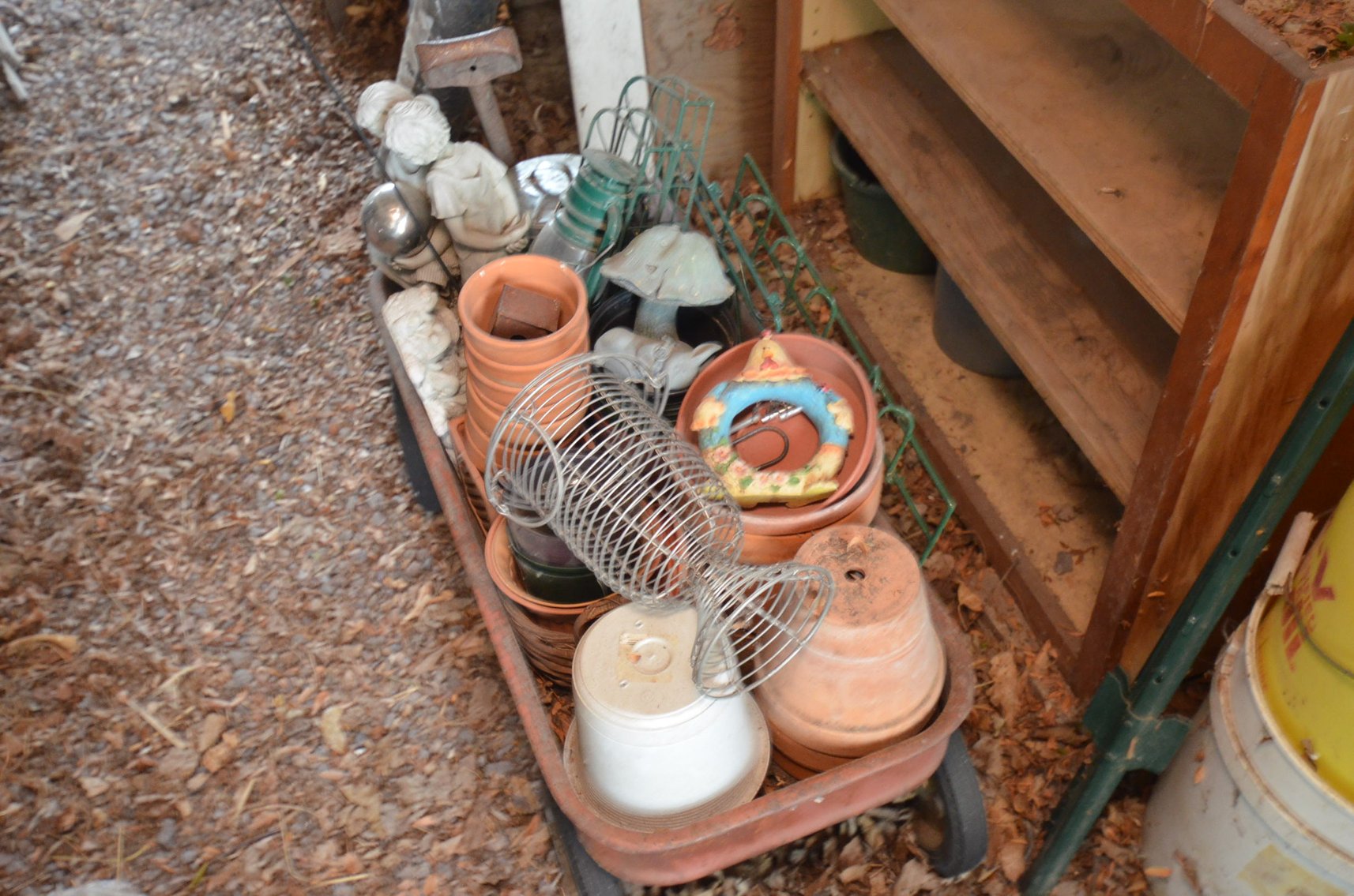 Image for 2007 FORD FOCUS, Z TURN MOWER, LAWN&GARDEN, FURNITURE, HOUSEHOLD, AND MORE - Mondovi, WI