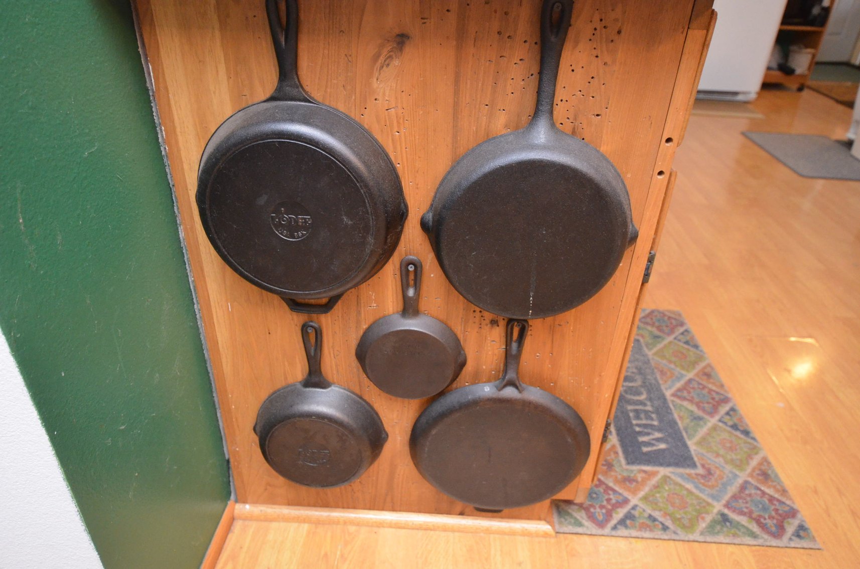 Image for 2007 FORD FOCUS, Z TURN MOWER, LAWN&GARDEN, FURNITURE, HOUSEHOLD, AND MORE - Mondovi, WI