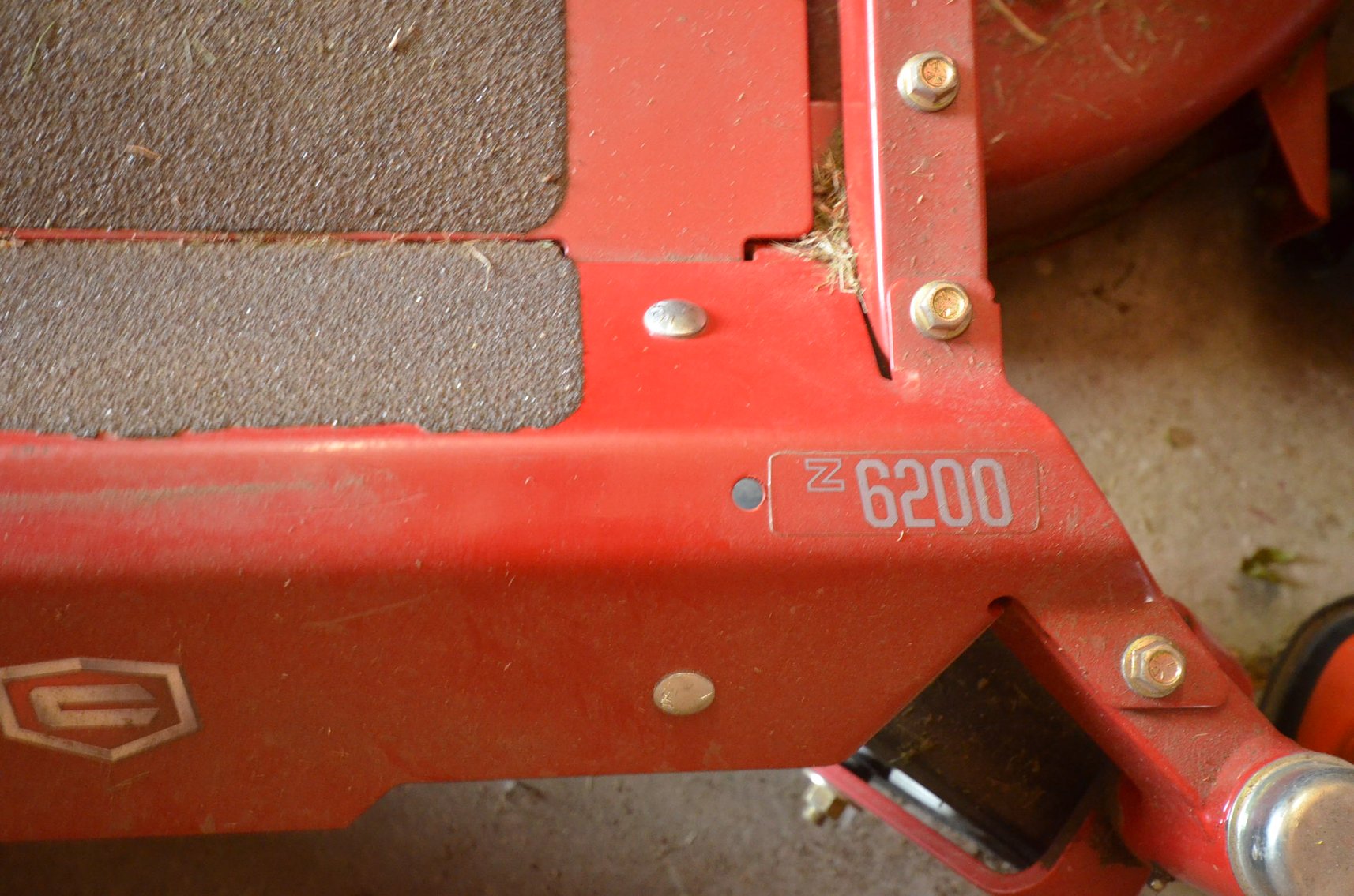 Image for 2007 FORD FOCUS, Z TURN MOWER, LAWN&GARDEN, FURNITURE, HOUSEHOLD, AND MORE - Mondovi, WI