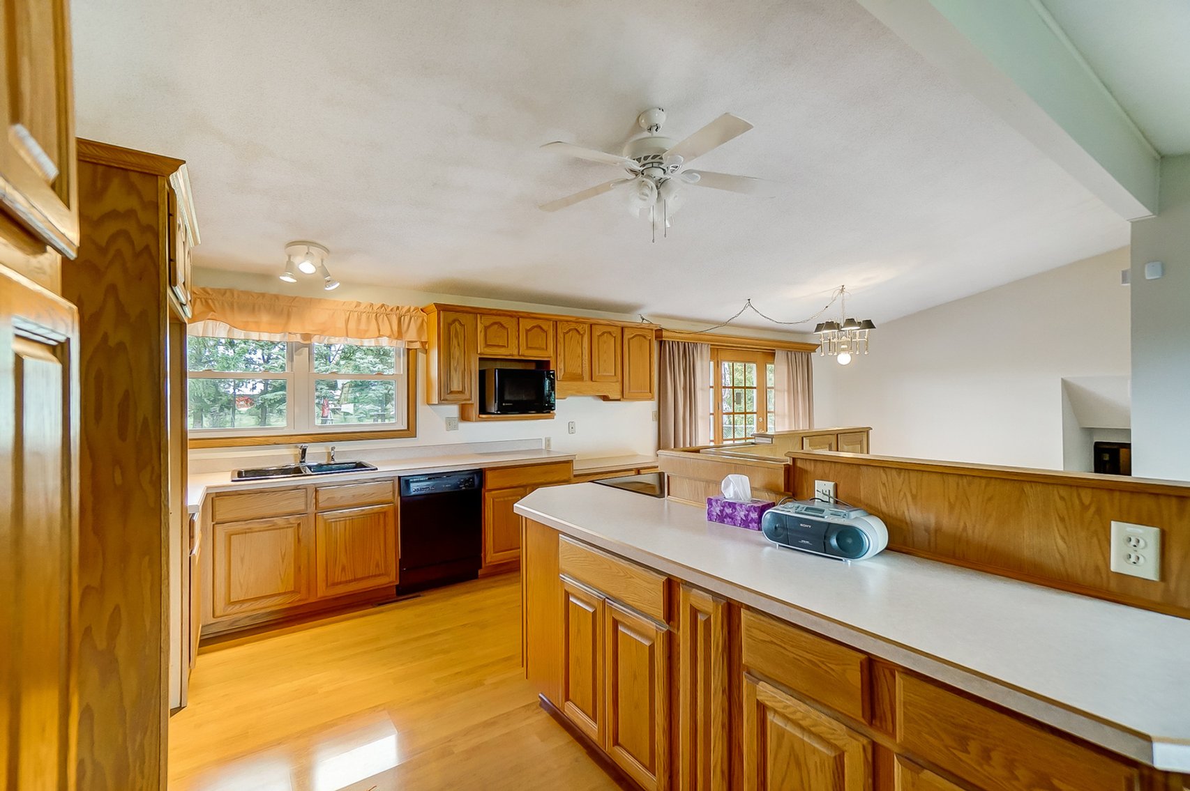 Image for 9052 Devils Hole Rd, Bowling Green, OH  43402