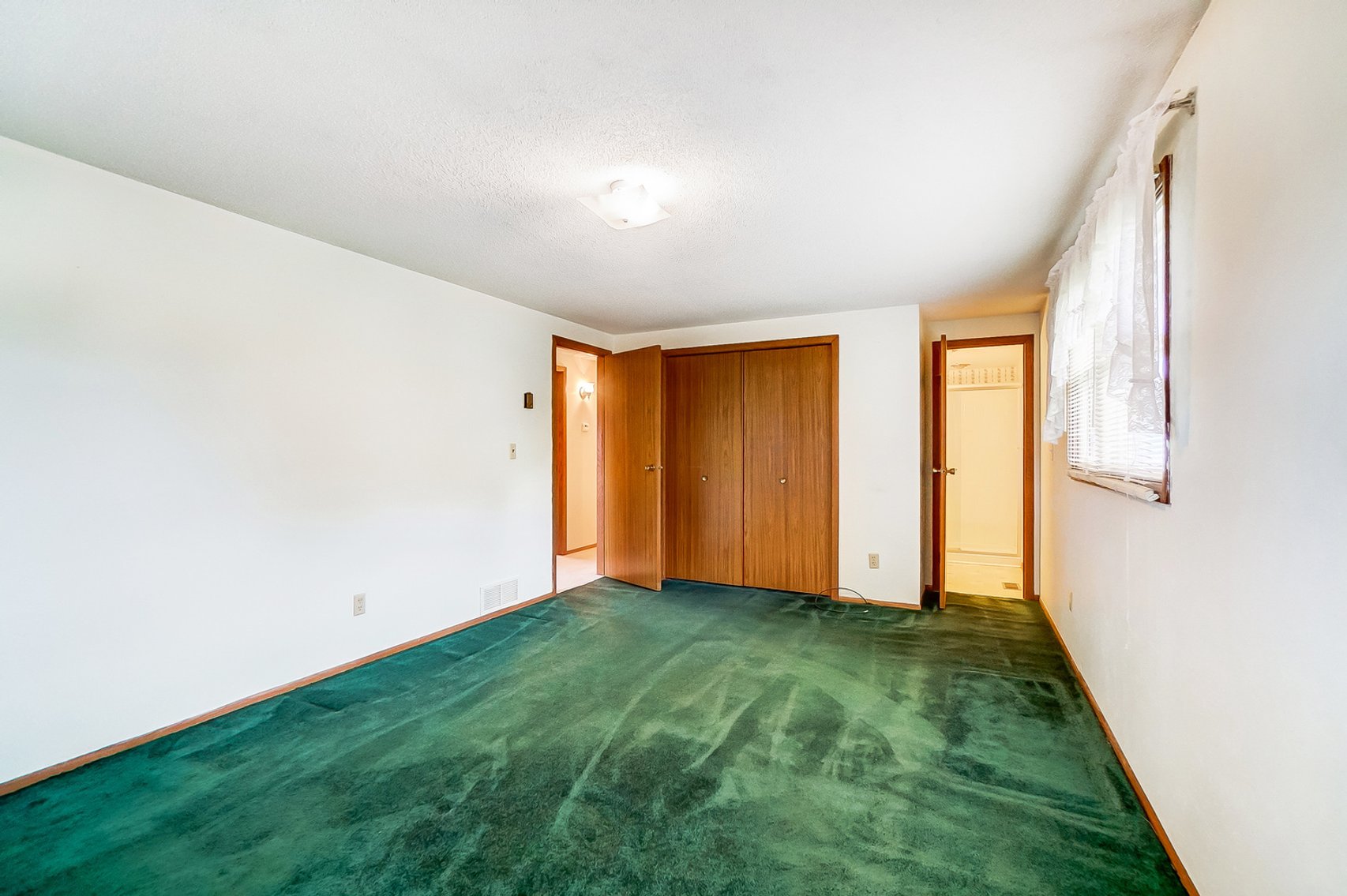 Image for 9052 Devils Hole Rd, Bowling Green, OH  43402