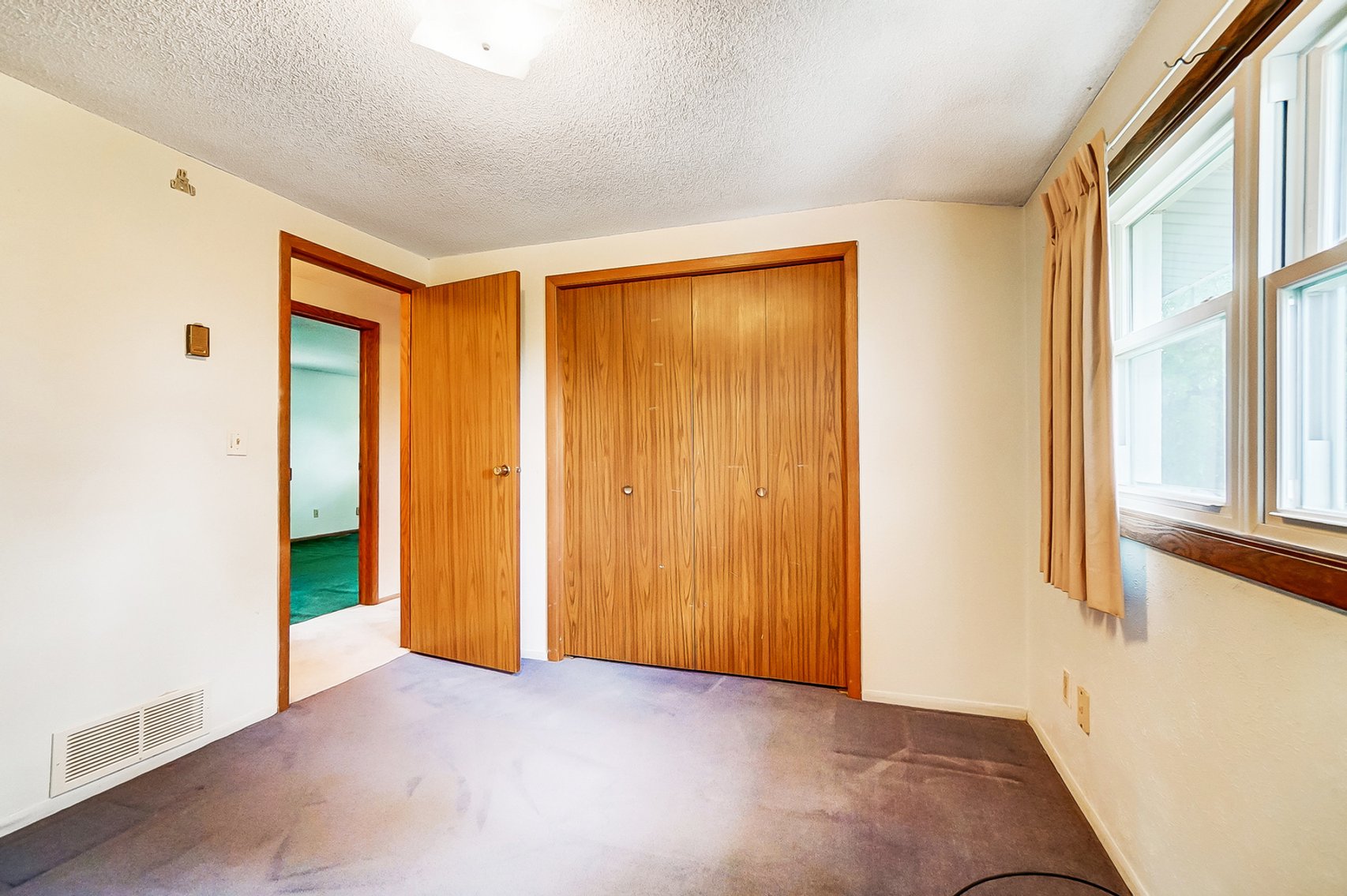 Image for 9052 Devils Hole Rd, Bowling Green, OH  43402