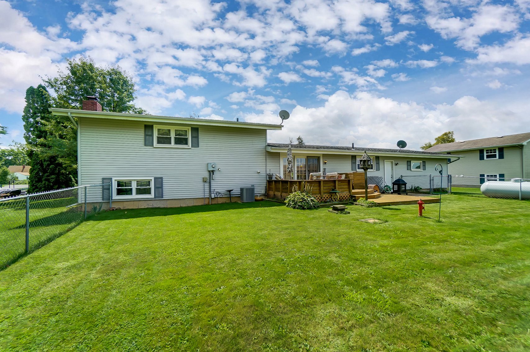 Image for 9052 Devils Hole Rd, Bowling Green, OH  43402