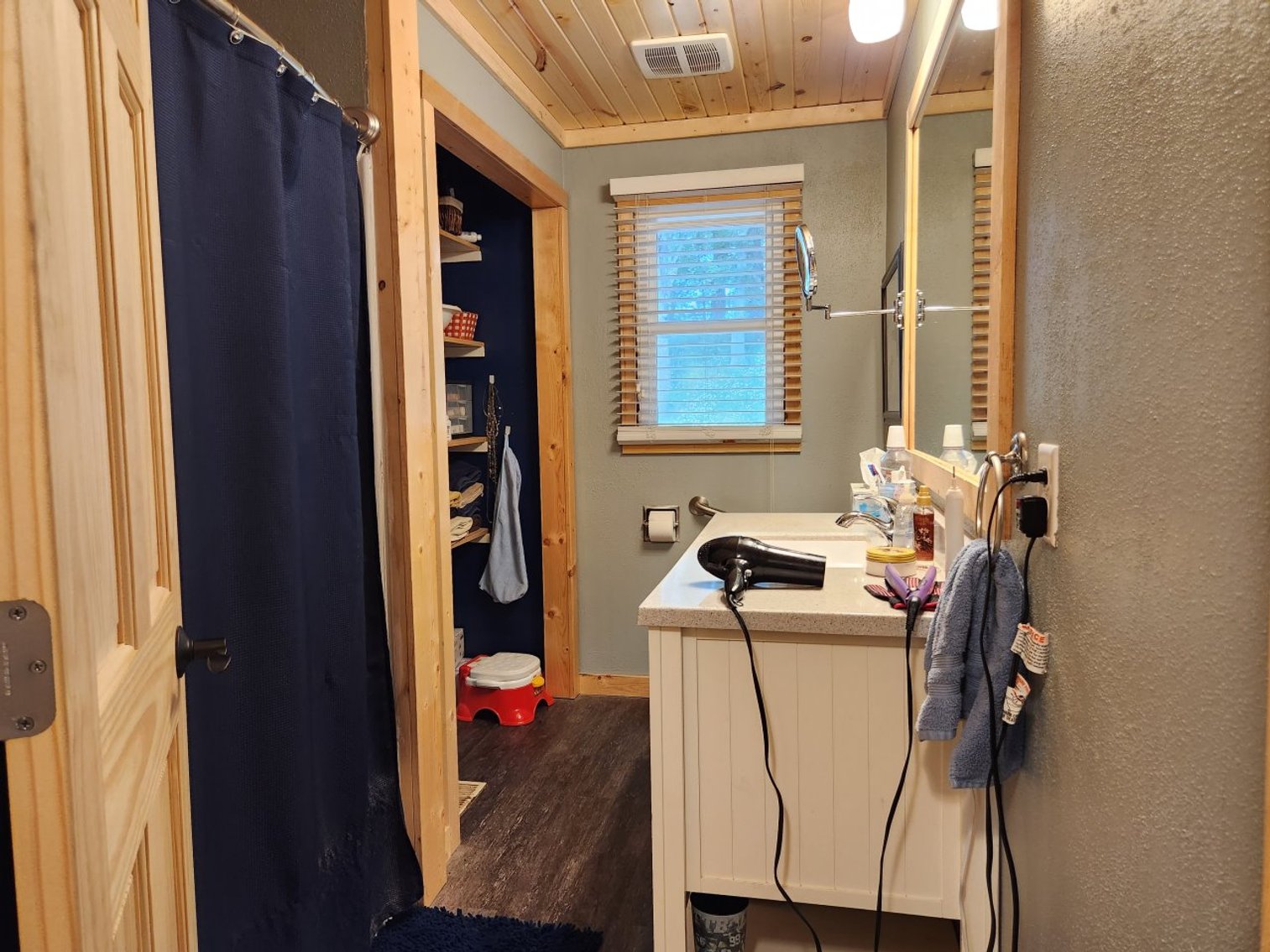 Image for 2870 215th Street, Sac City!