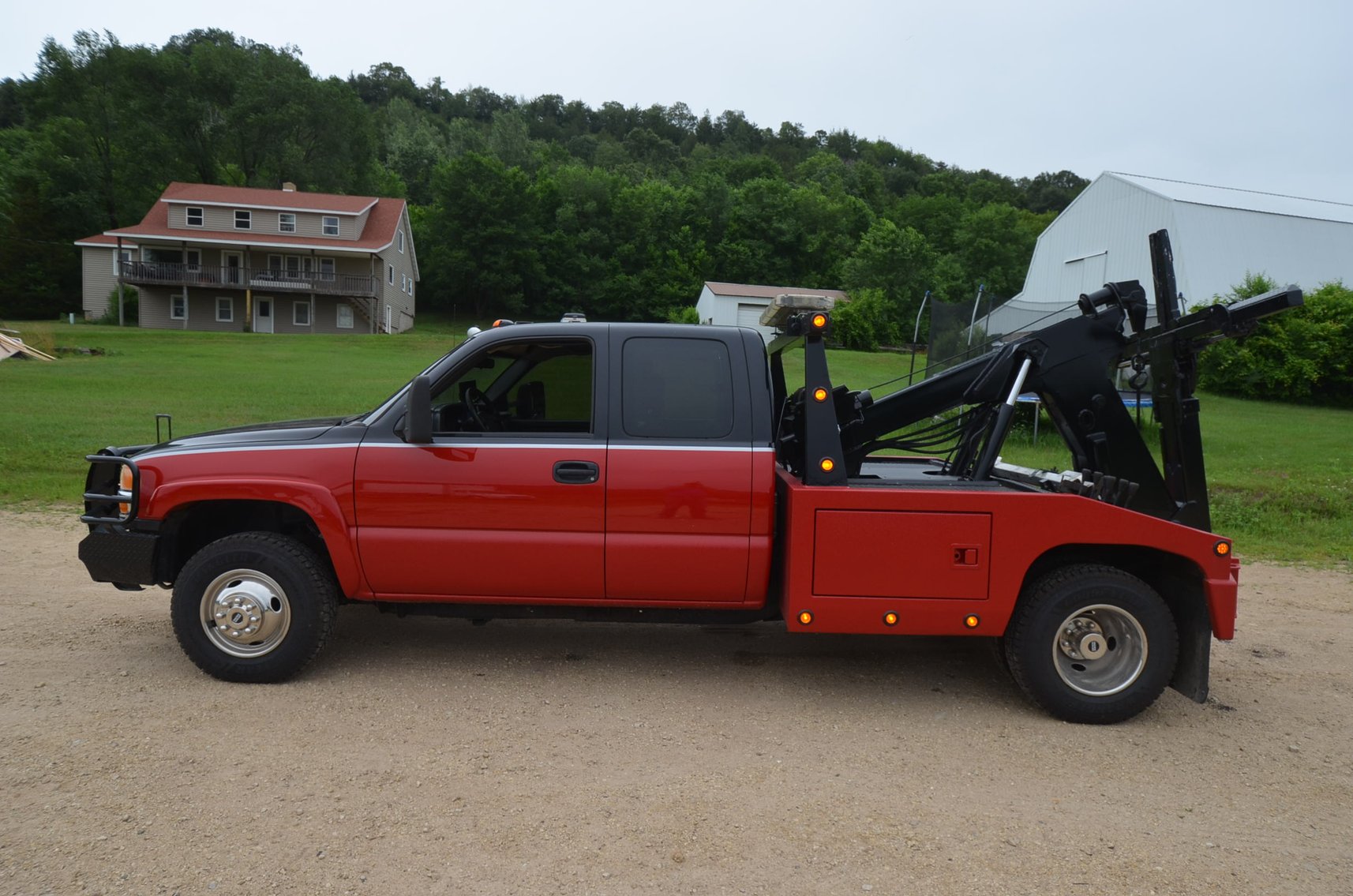 Image for 2005 FREIGHTLINER BUSINESS CLASS M2 100 & 2006 GMC 3500 TOW TRUCK