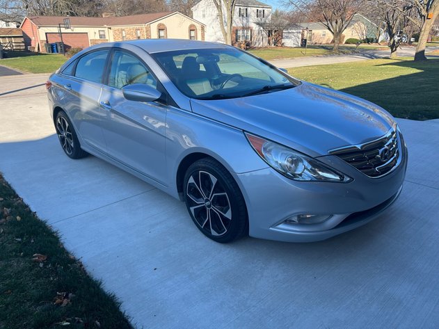 2011 Hyundai Sonata GLS!