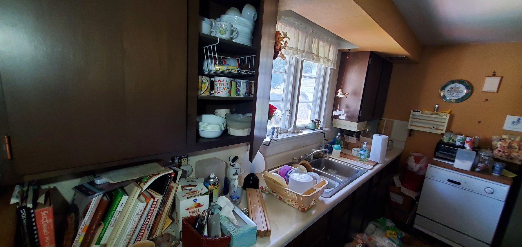 Image for Defiance Entire House Content Liquidation